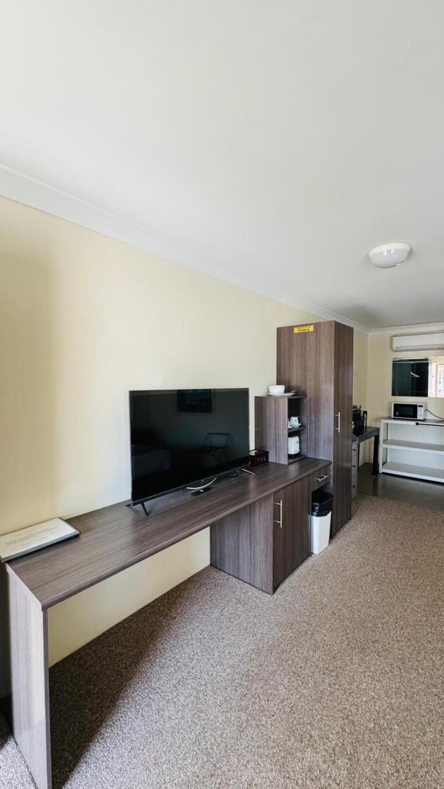 Marulan Motor Inn