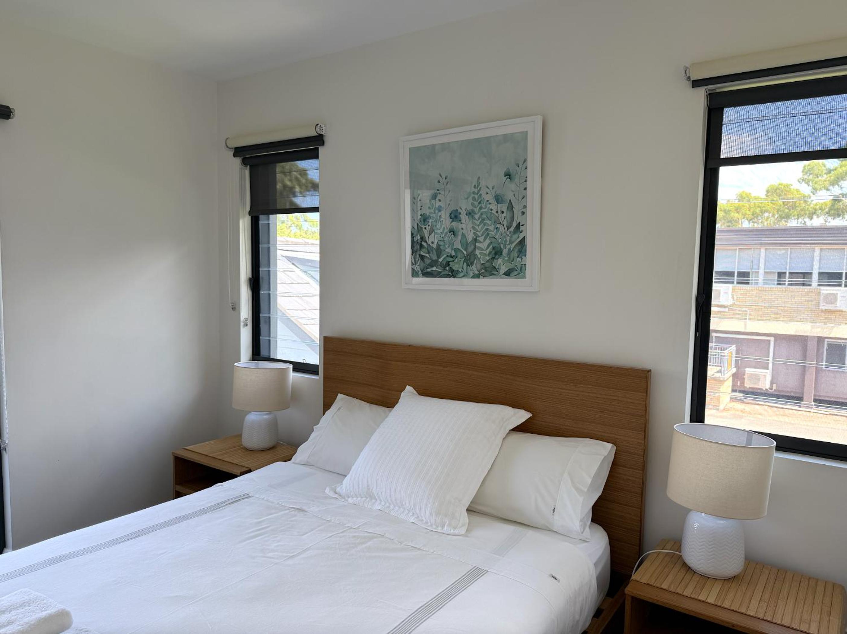 Manly Modern 3 Bedroom Home - Upper Duplex