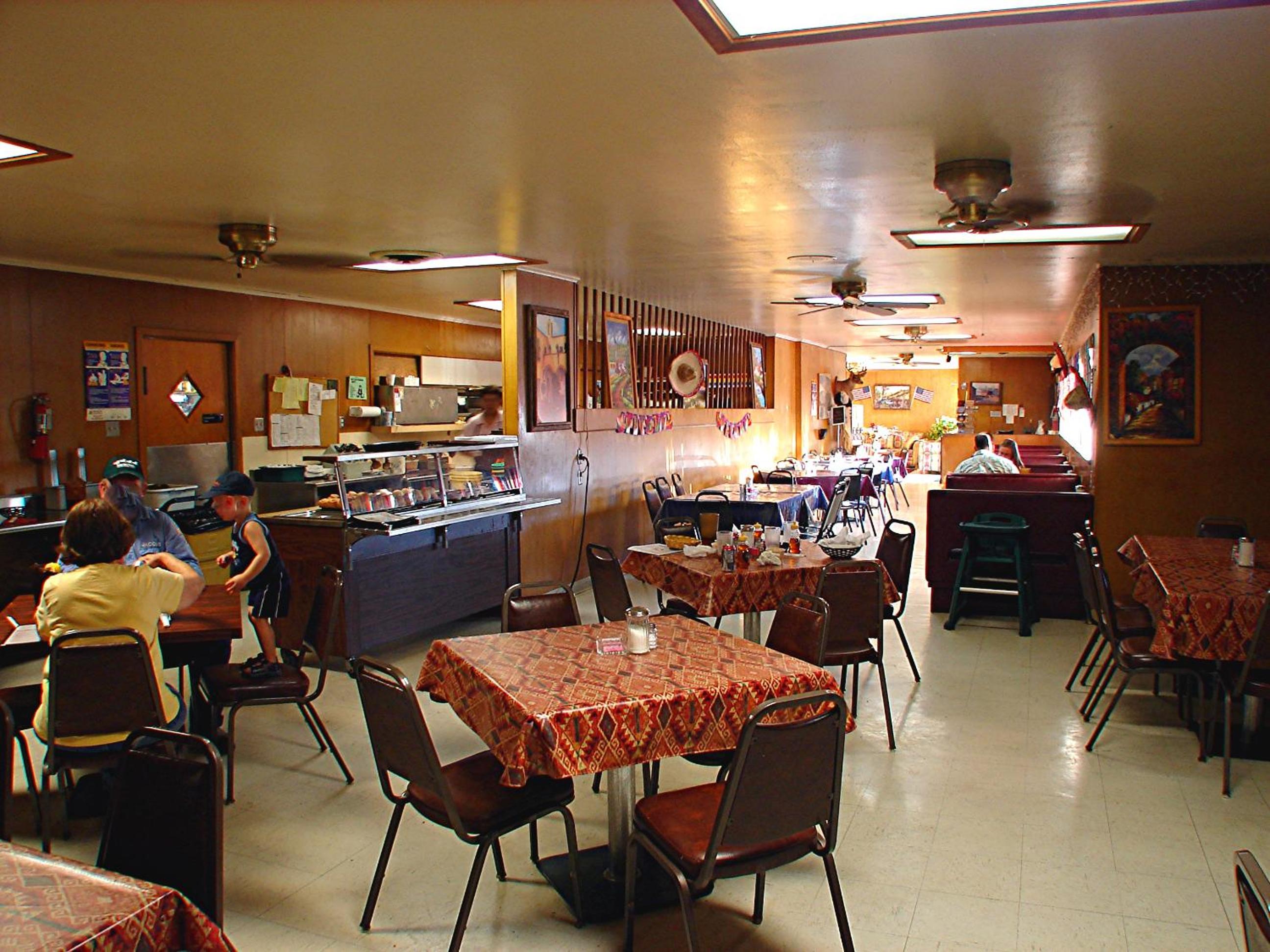 Lakeside inn & suites by OYO Mathis I 37