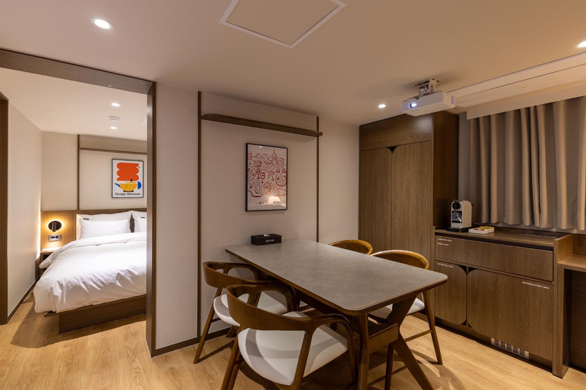 Vinetree Boutique Hotel