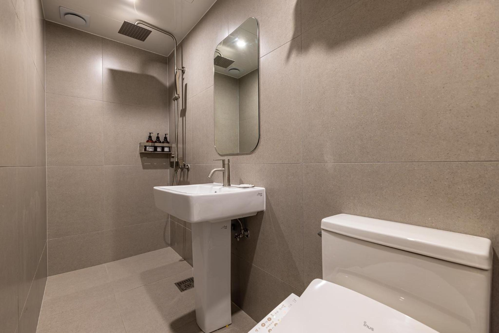 Vinetree Boutique Hotel