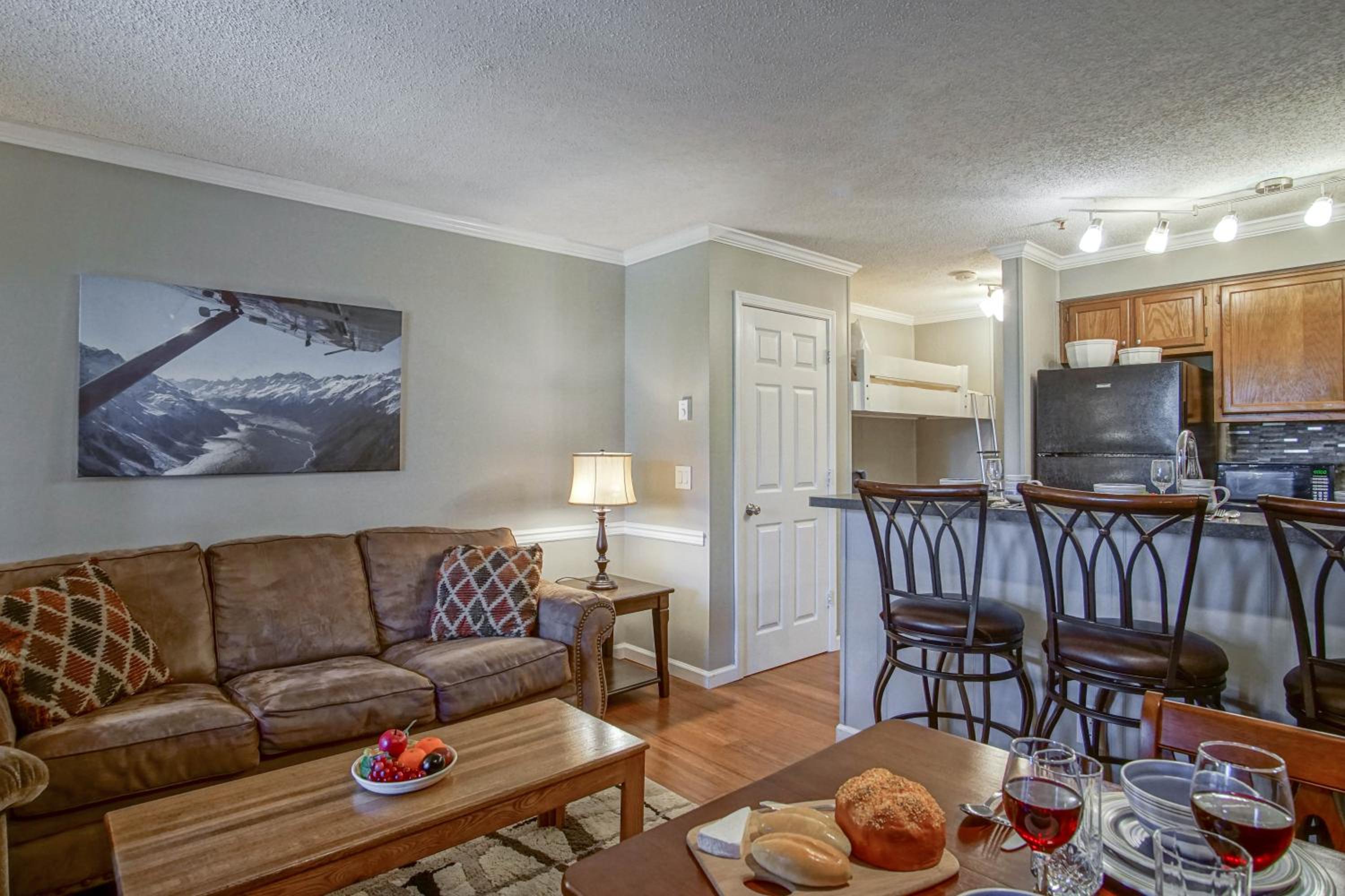 1 Br: Snowcrest 210B: Easy access to Widow Maker Territory
