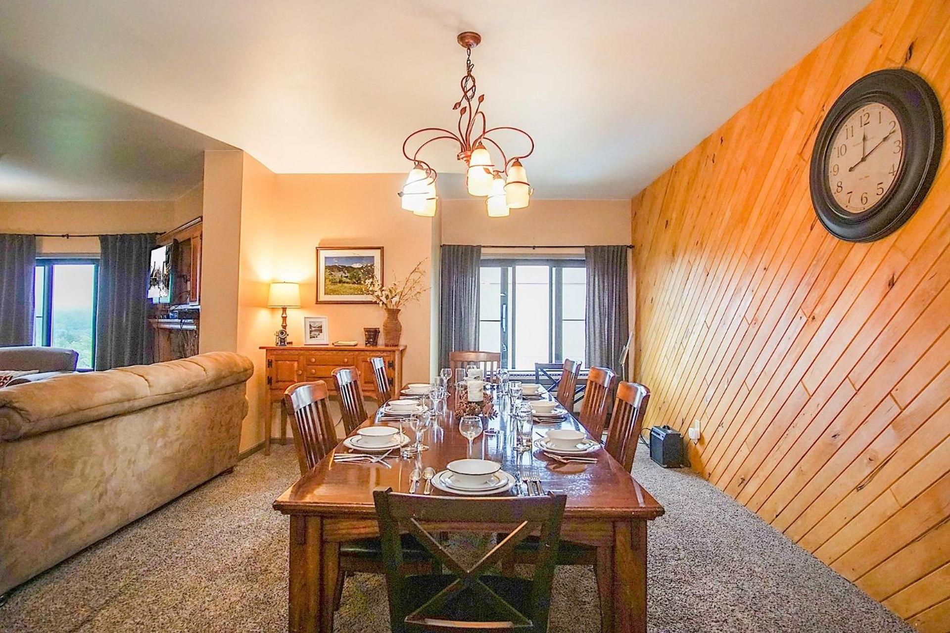 Silver Creek 5801 Penthouse 4 Br Condo Slope Side, Sleeps 17
