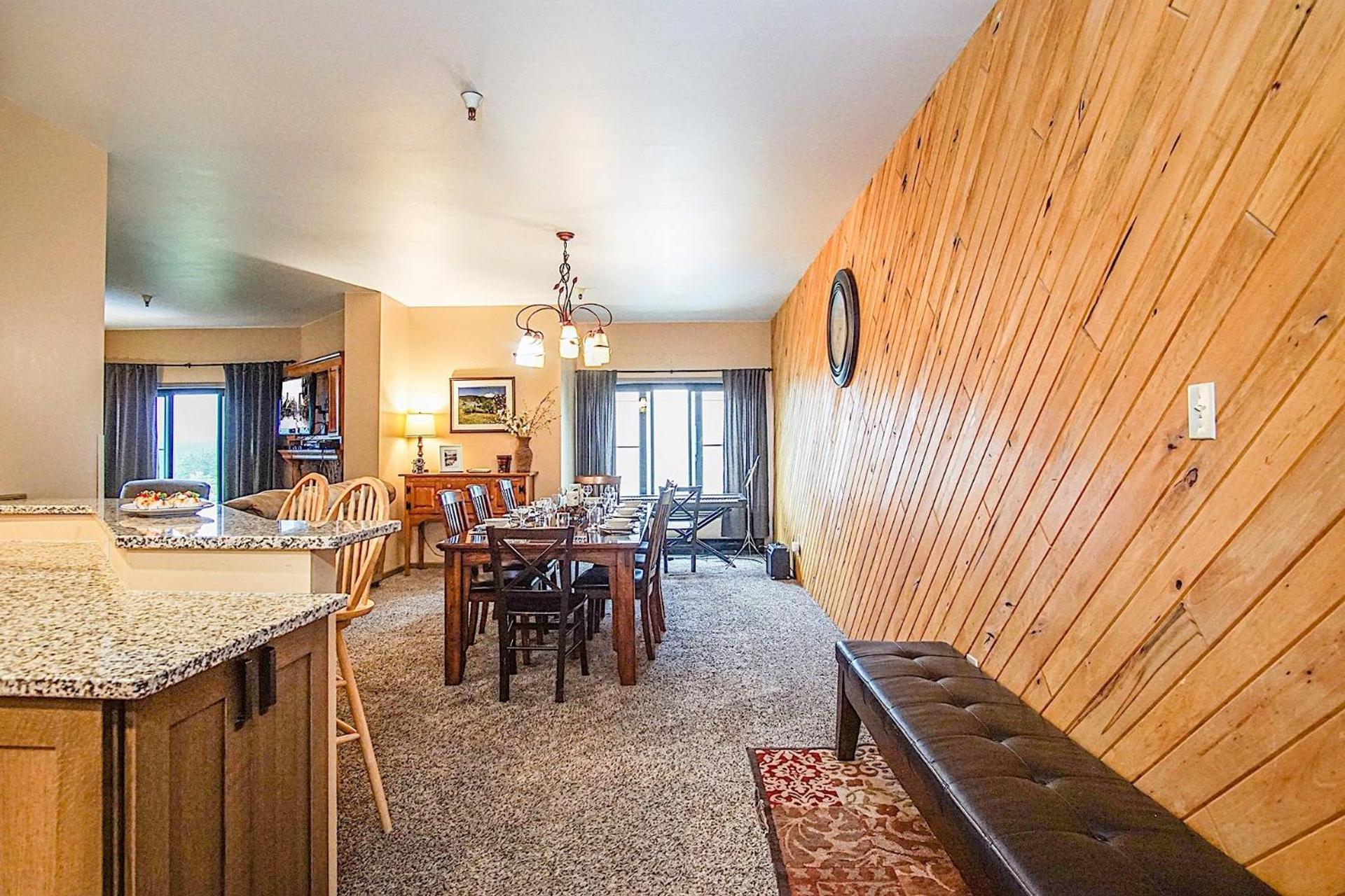 Silver Creek 5801 Penthouse 4 Br Condo Slope Side, Sleeps 17