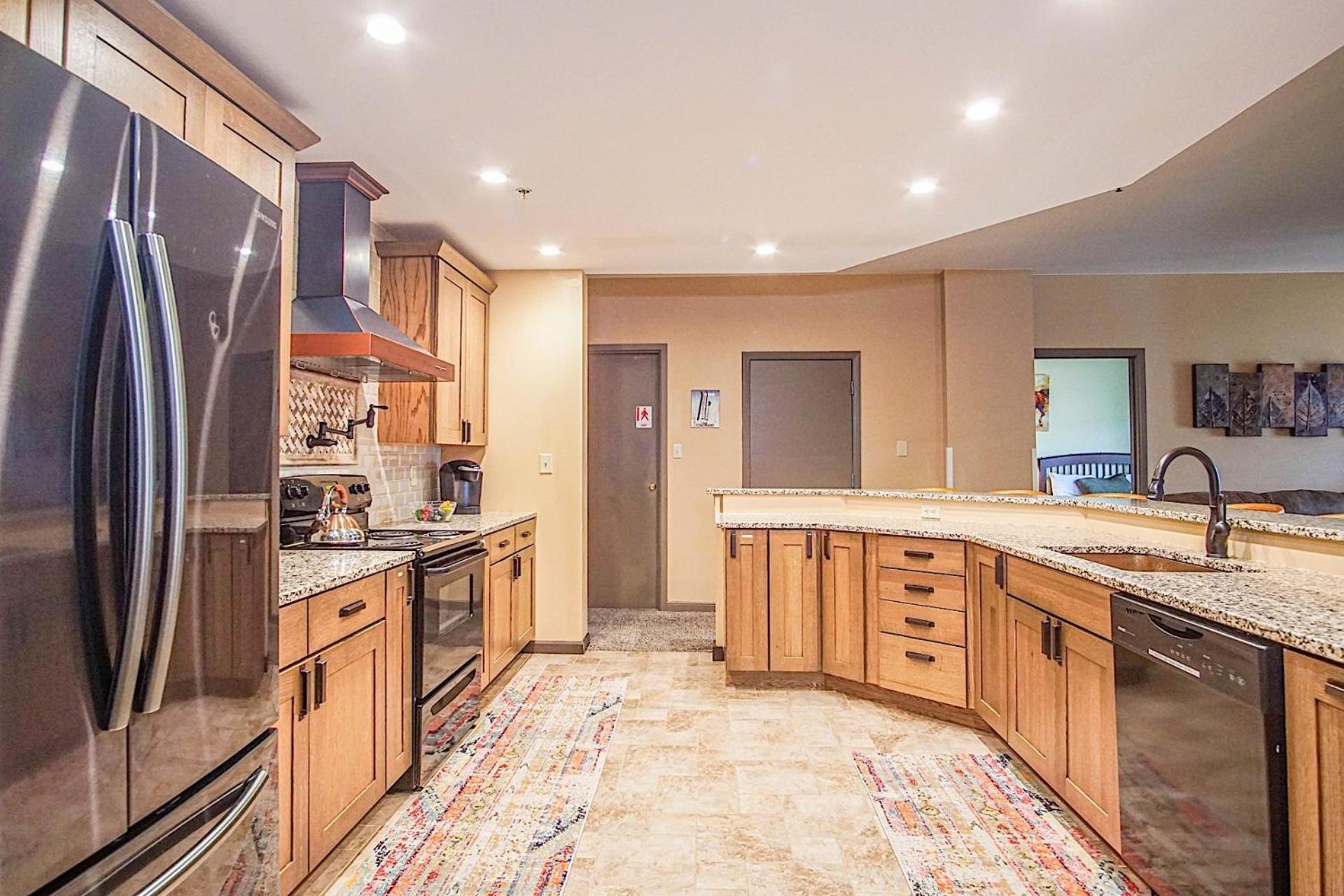 Silver Creek 5801 Penthouse 4 Br Condo Slope Side, Sleeps 17
