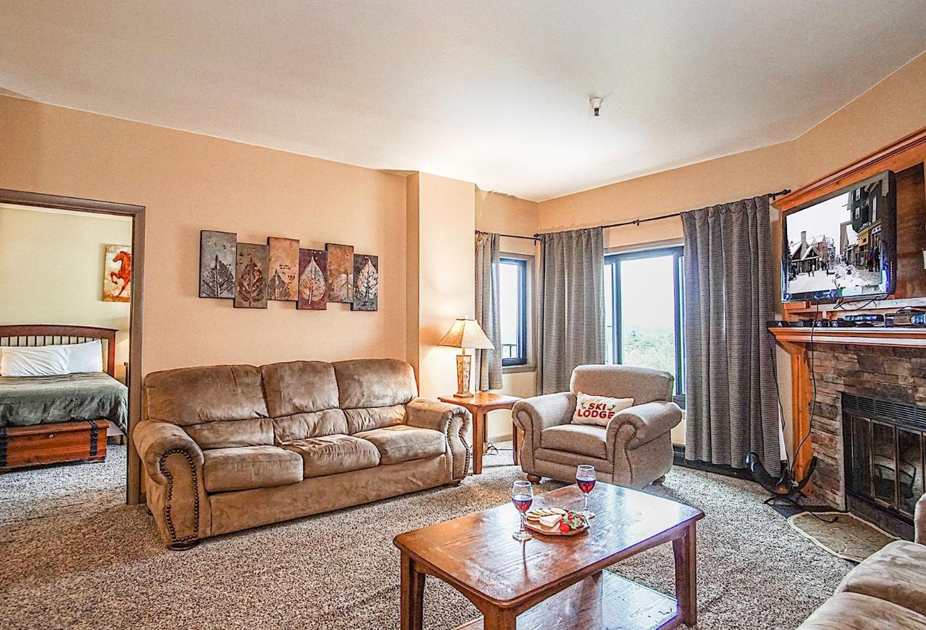 Silver Creek 5801 Penthouse 4 Br Condo Slope Side, Sleeps 17