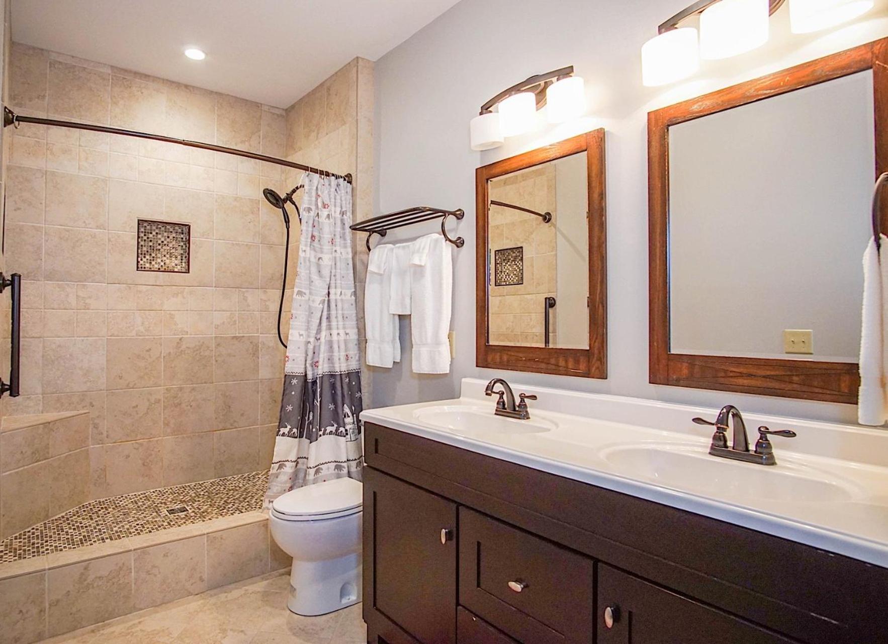 Silver Creek 5801 Penthouse 4 Br Condo Slope Side, Sleeps 17