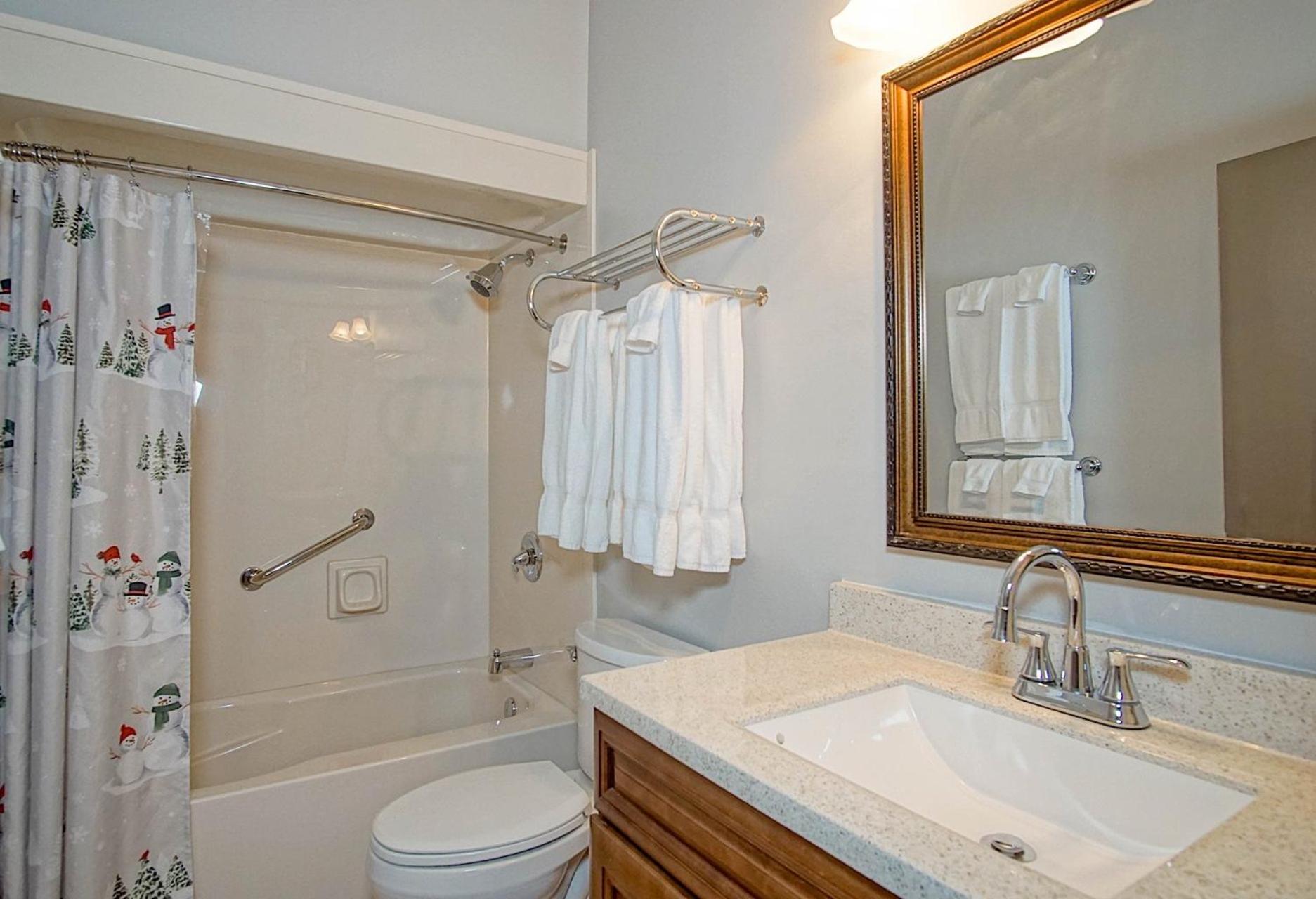 Silver Creek 5801 Penthouse 4 Br Condo Slope Side, Sleeps 17
