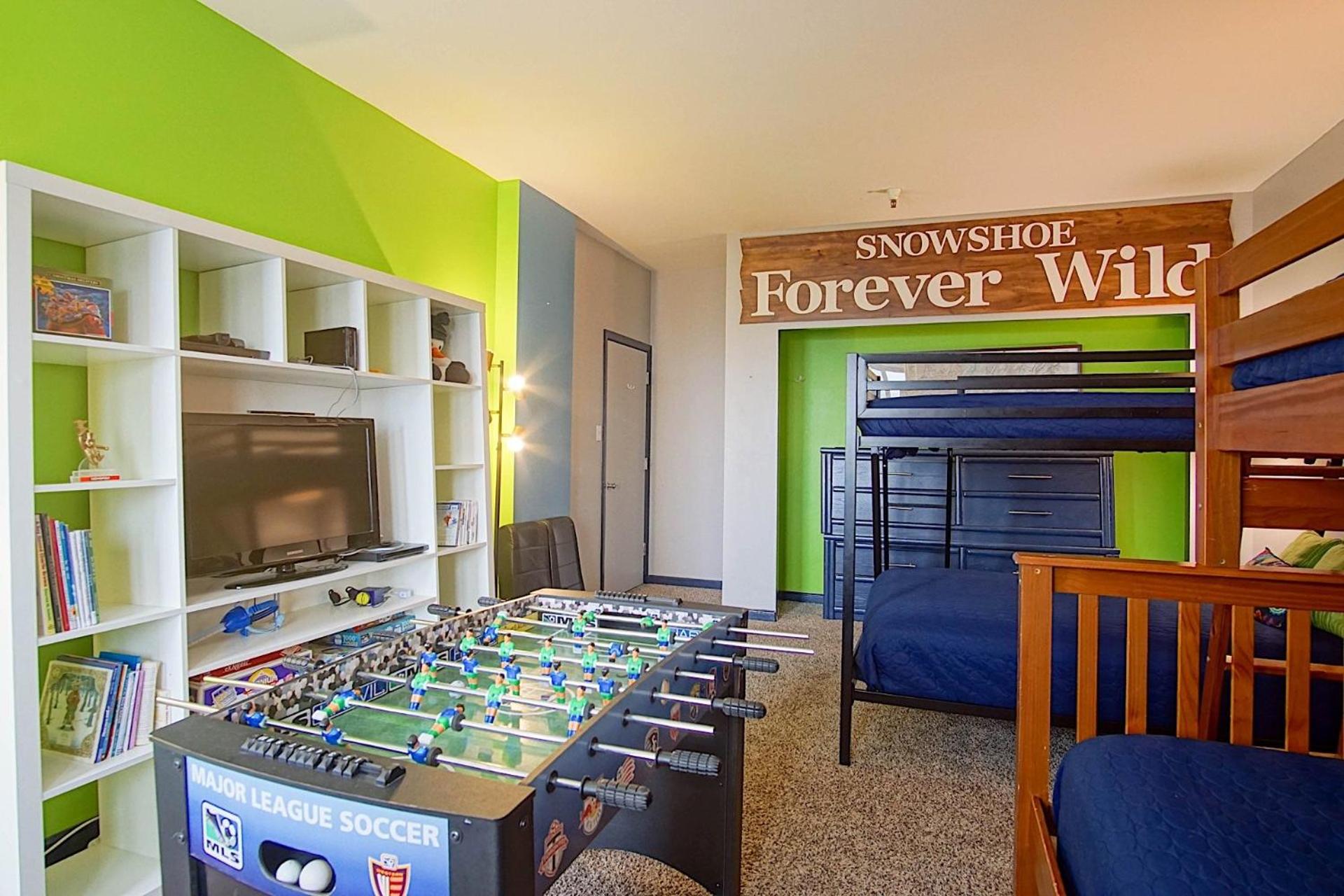 Silver Creek 5801 Penthouse 4 Br Condo Slope Side, Sleeps 17