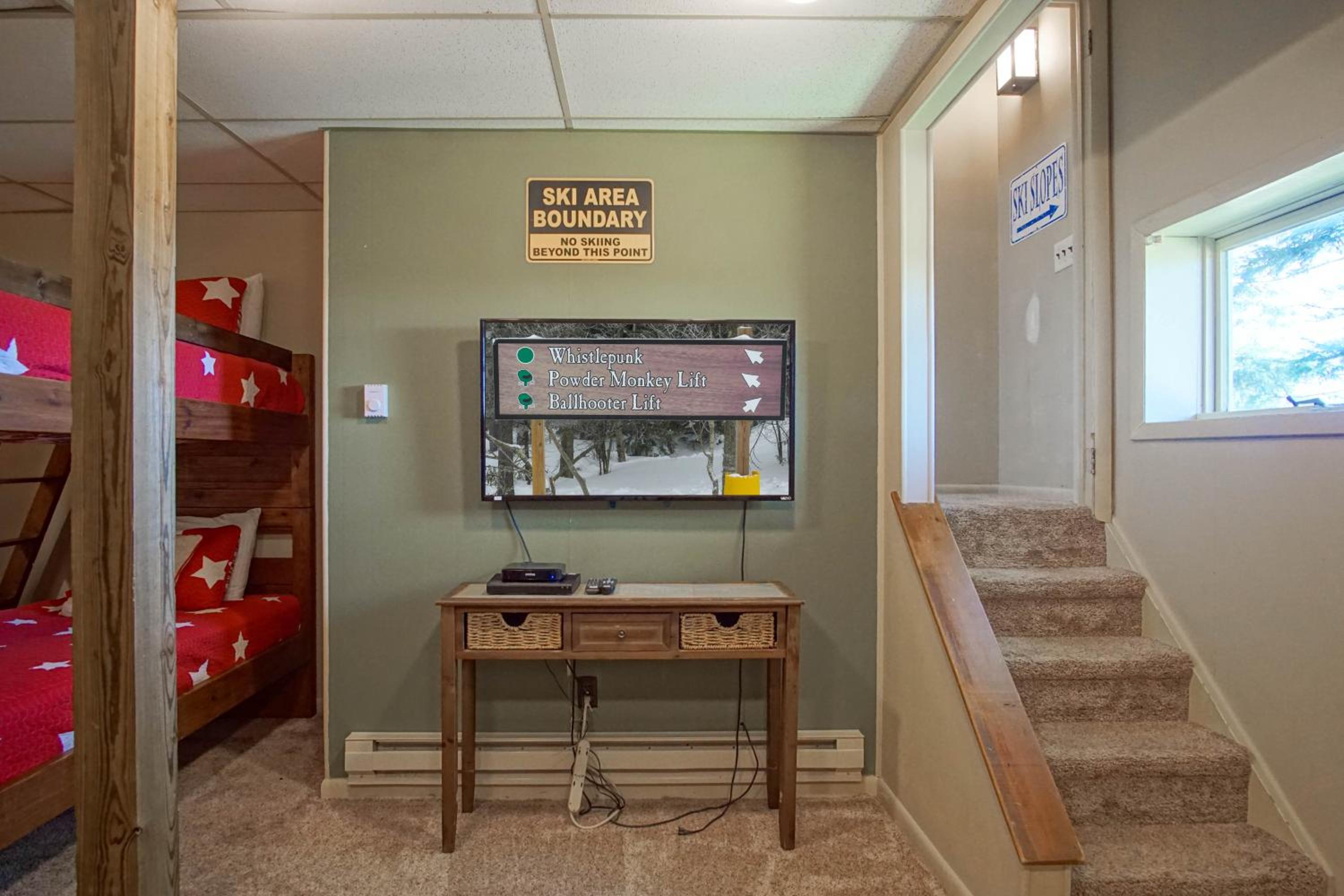Stemwinder #3: 3 Bedrooms Plus Bonus Sleeping Loft 2 Full Baths