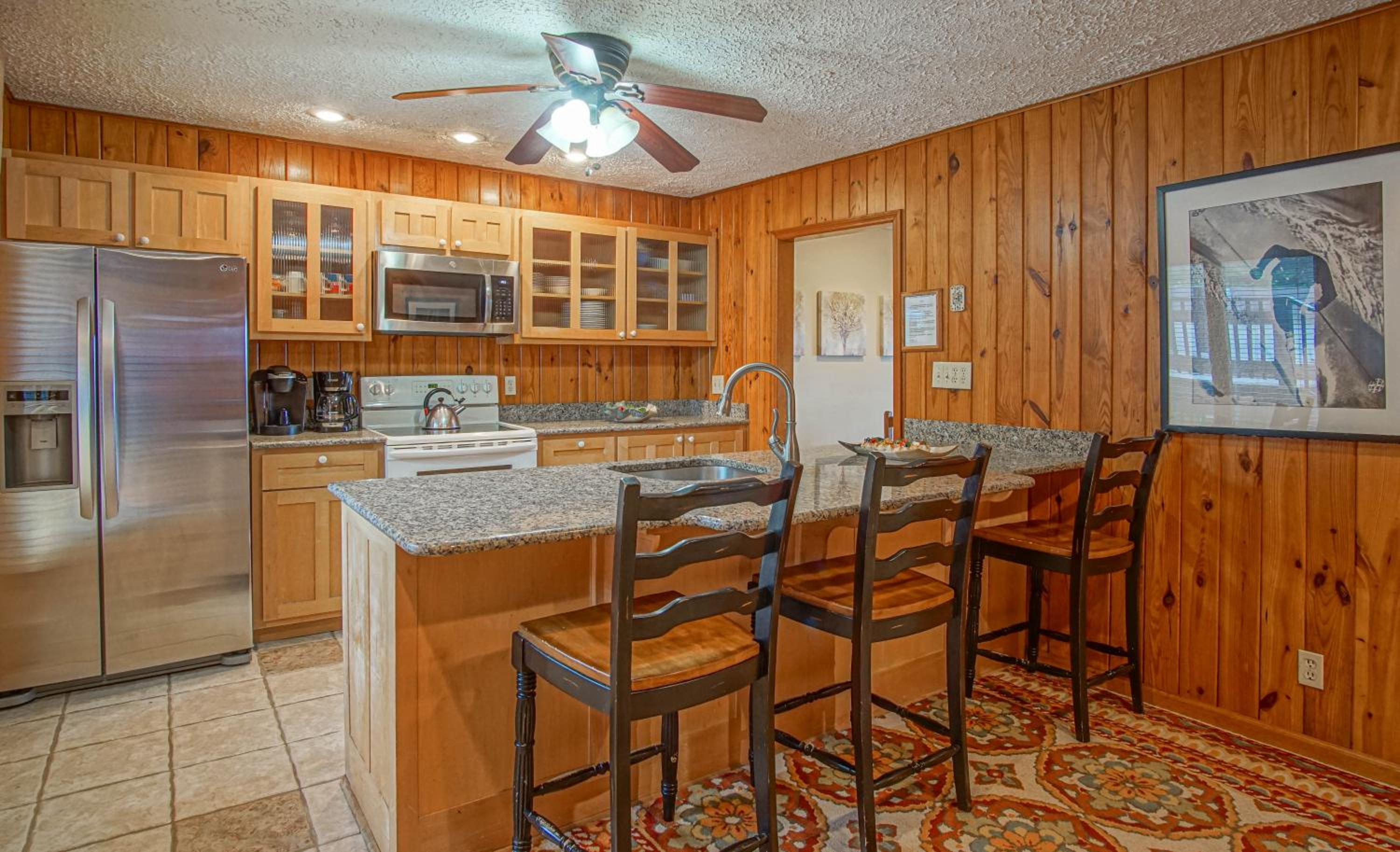 Stemwinder 6A, 3 Bedrooms Plus Bonus Sleeping Alcove, 2 1/2 Baths