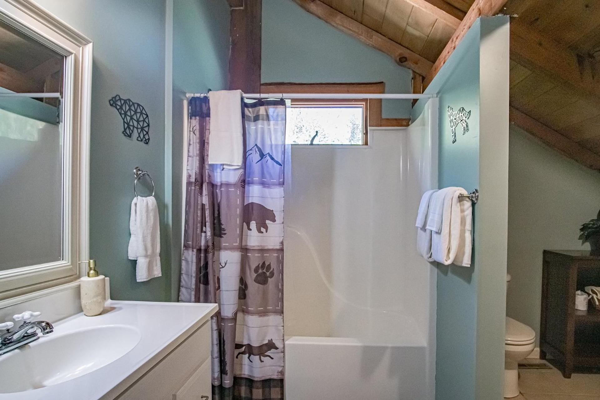 Autumn Escape | Indoor Plunge Pool + 22 Guests