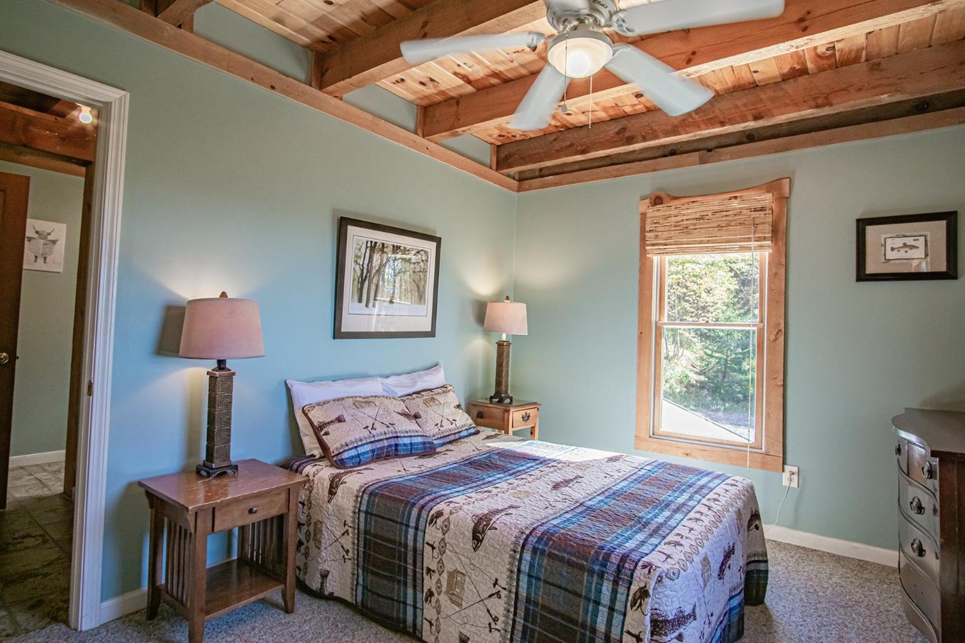 Autumn Escape | Indoor Plunge Pool + 22 Guests