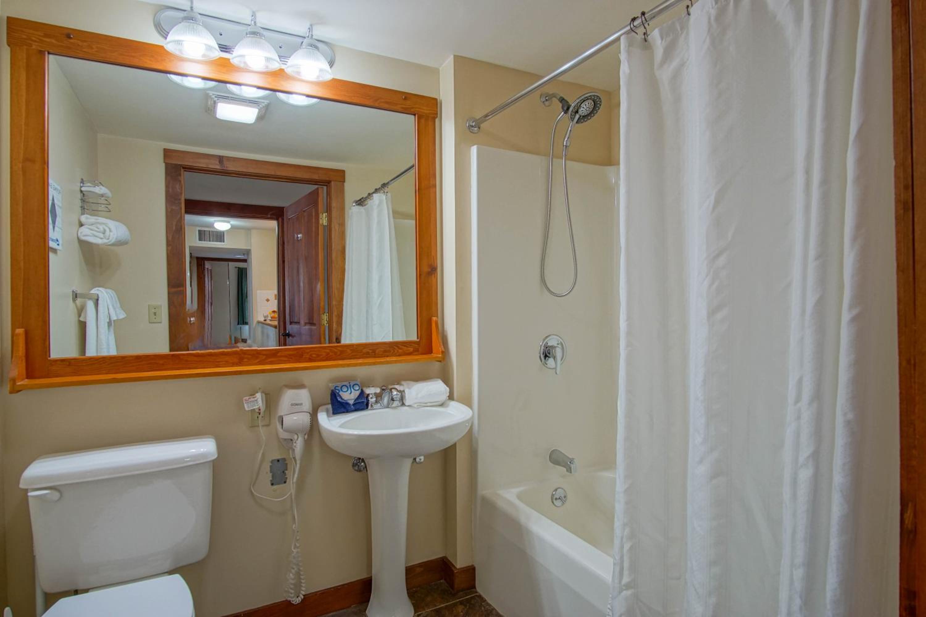 Rimfire 151- 152 Unique 2 Br Condo