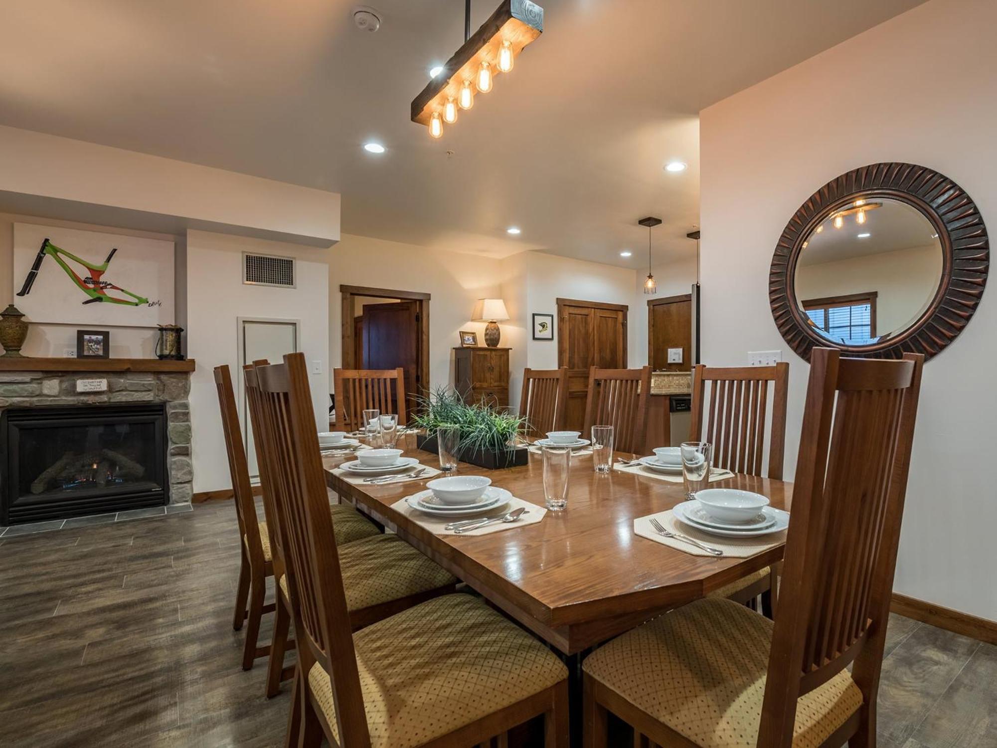 Soaring Eagle #201: 3 Bedrooms, 2 Full Baths: Slope Side