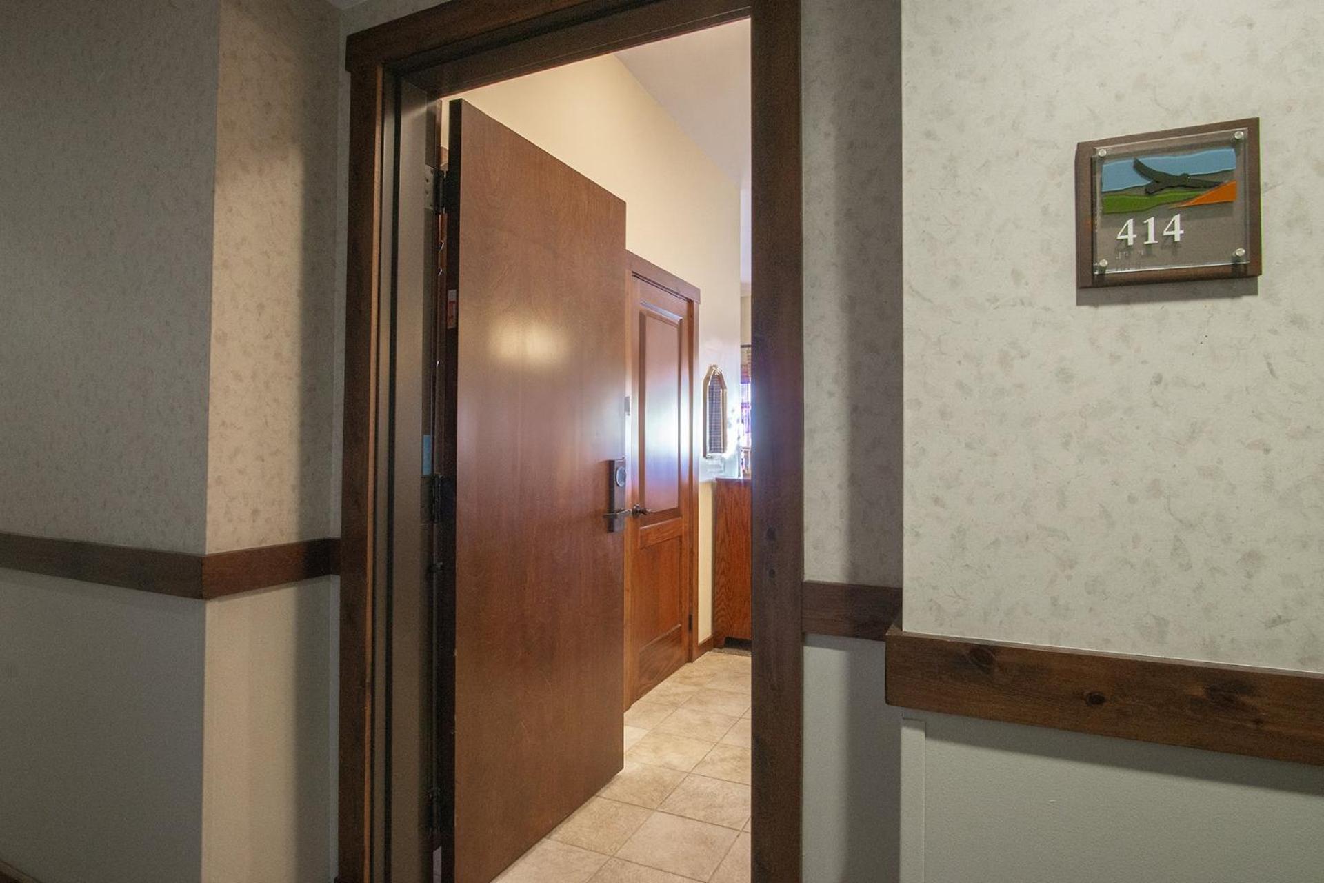 Soaring Eagle 414