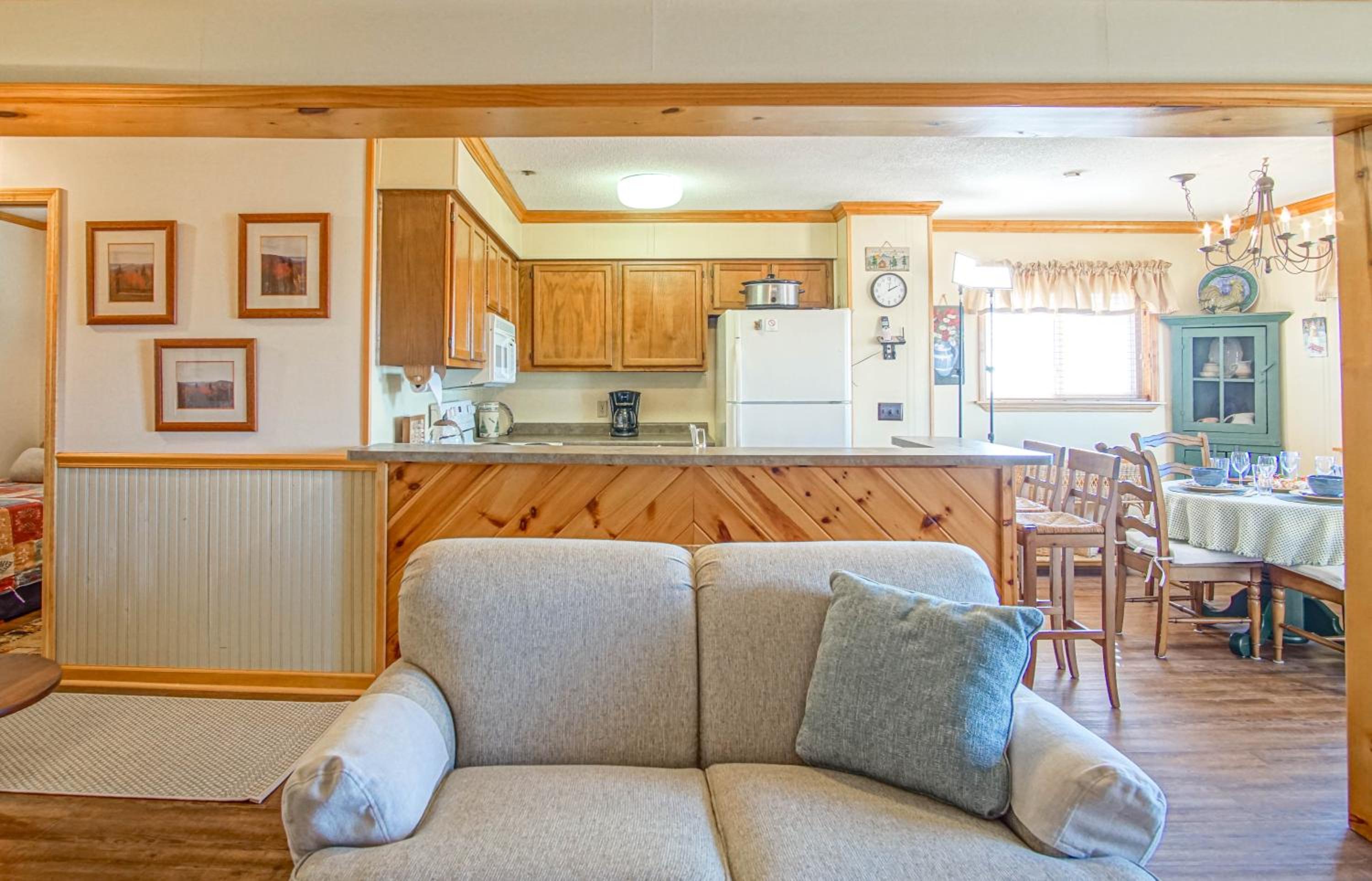 Summit 301A Three Bedroom, 2 Bath, Western Views, Large Deck