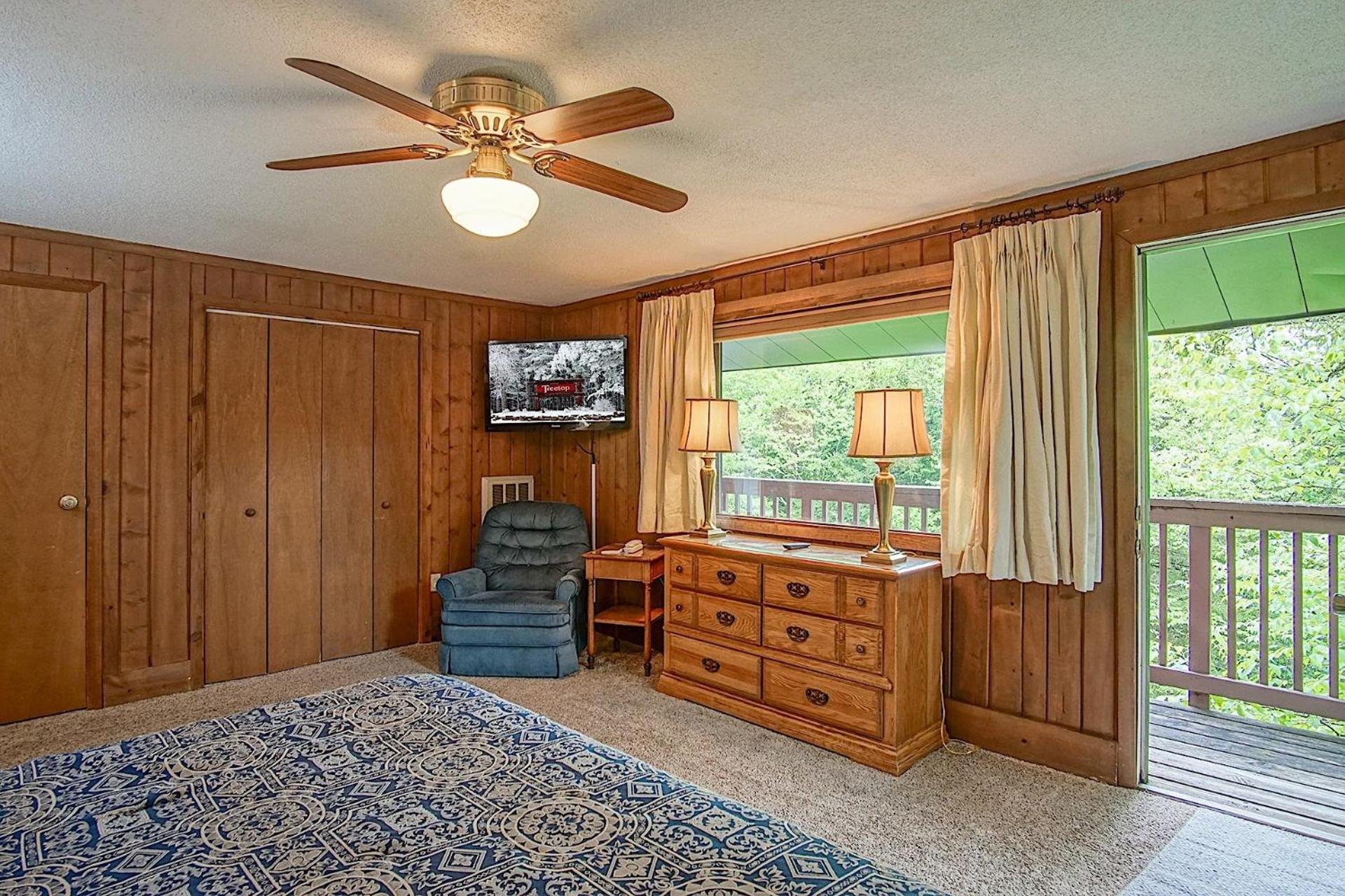 Tree Top 27 Mountaineer 3 Br Condo Slope Side