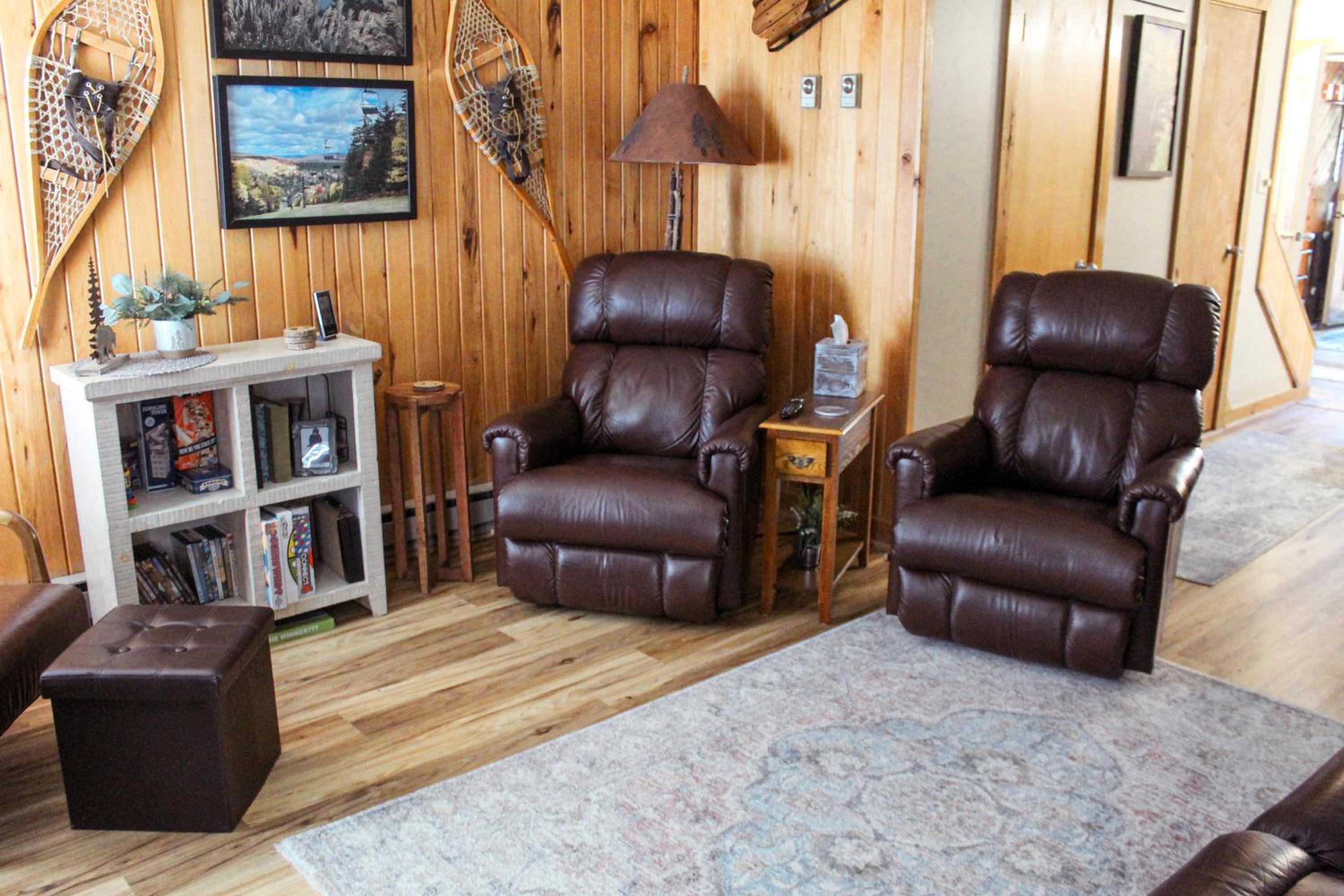 Powderidge-34: Slope Side, 2 Br Townhome