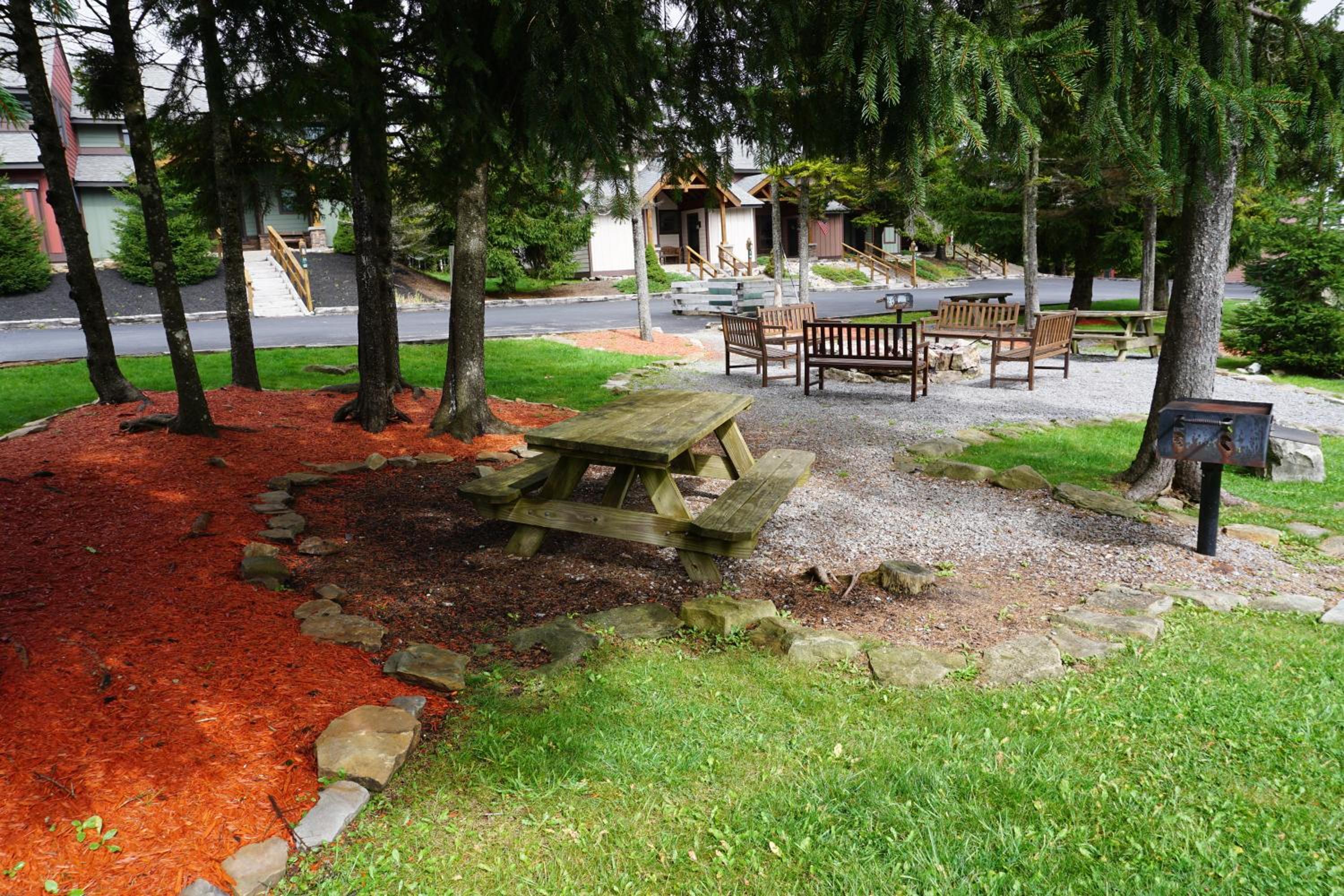 Tree Top 27 Mountaineer 3 Br Condo Slope Side