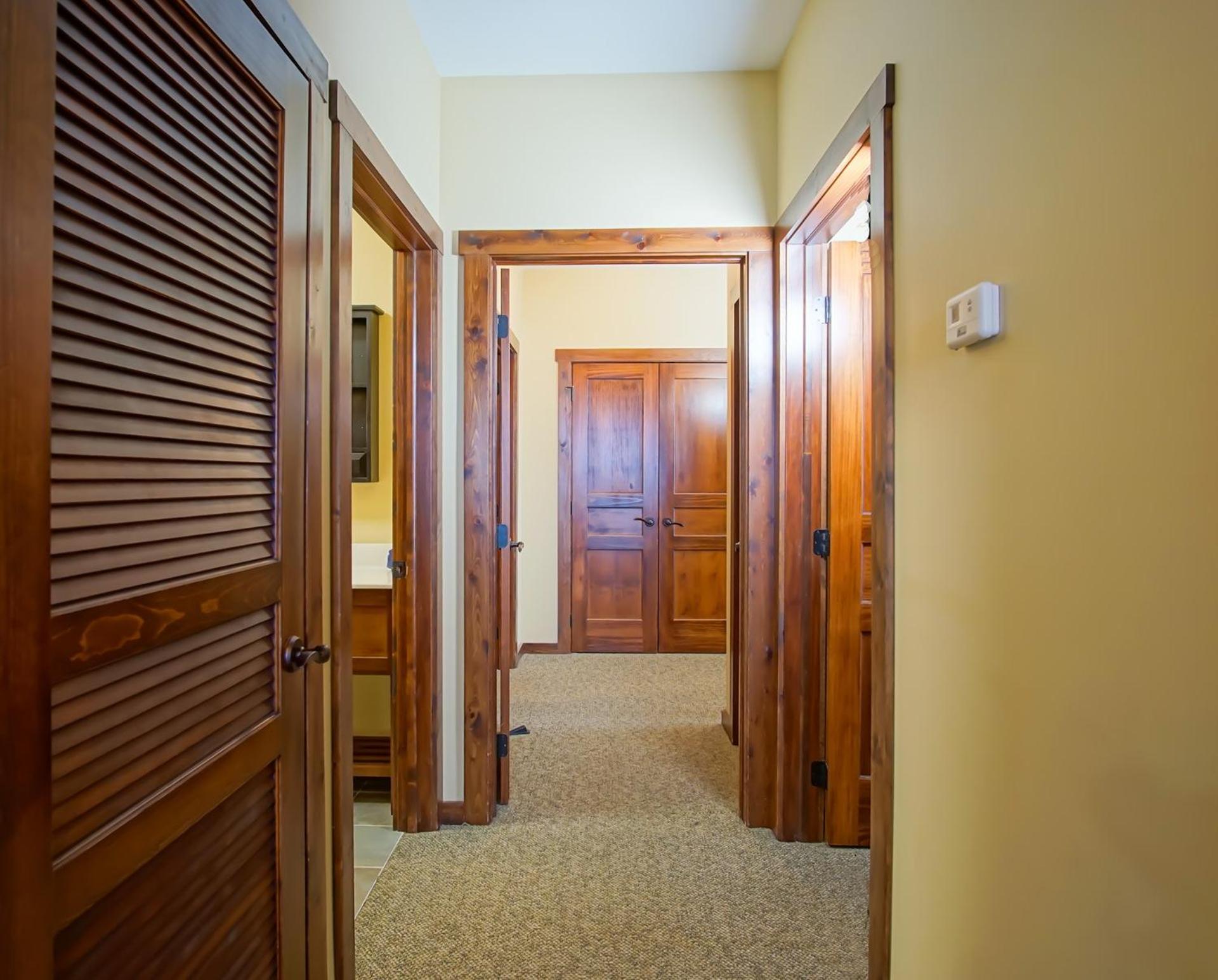 2 Br: Soaring Eagle Lodge 317: Luxury Bell Tower Condo - Great Amenities -Slope Side