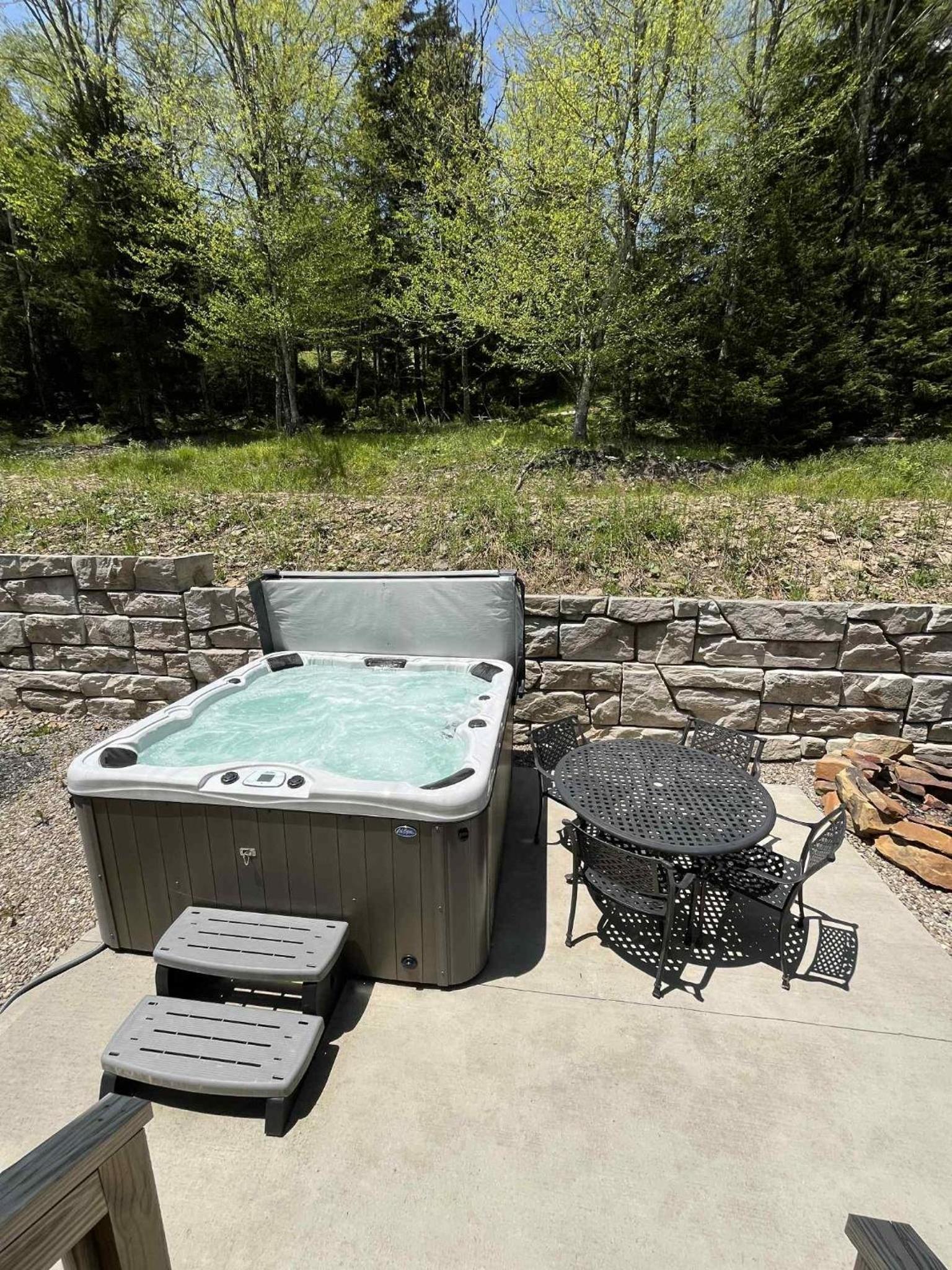 3 Br: Sanctuary 185 at Snowshoe