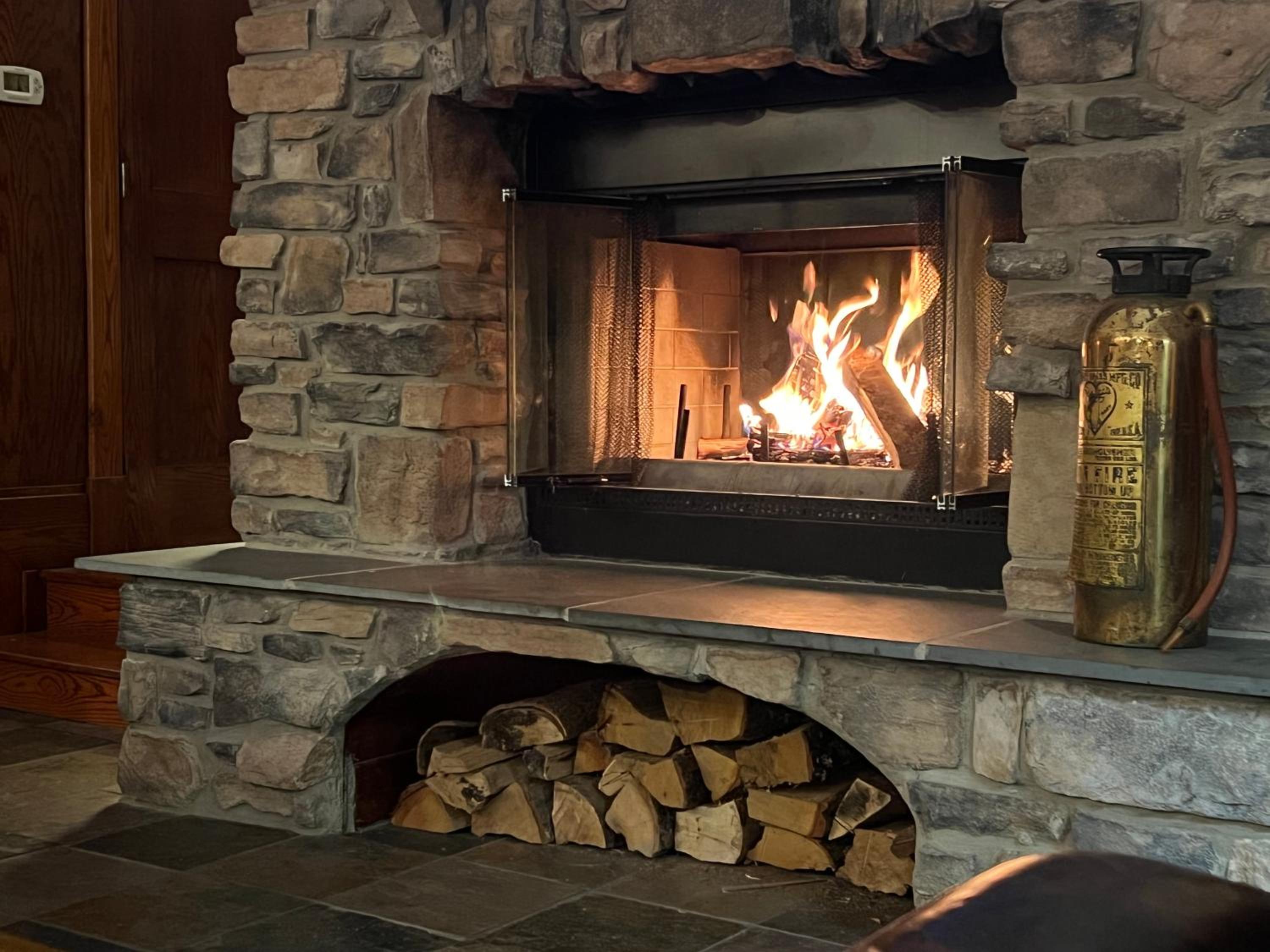 Slope side 8 BR at Sanctuary Majestic Mountain Top Estate 4800 square feet of quality sleeps 16
