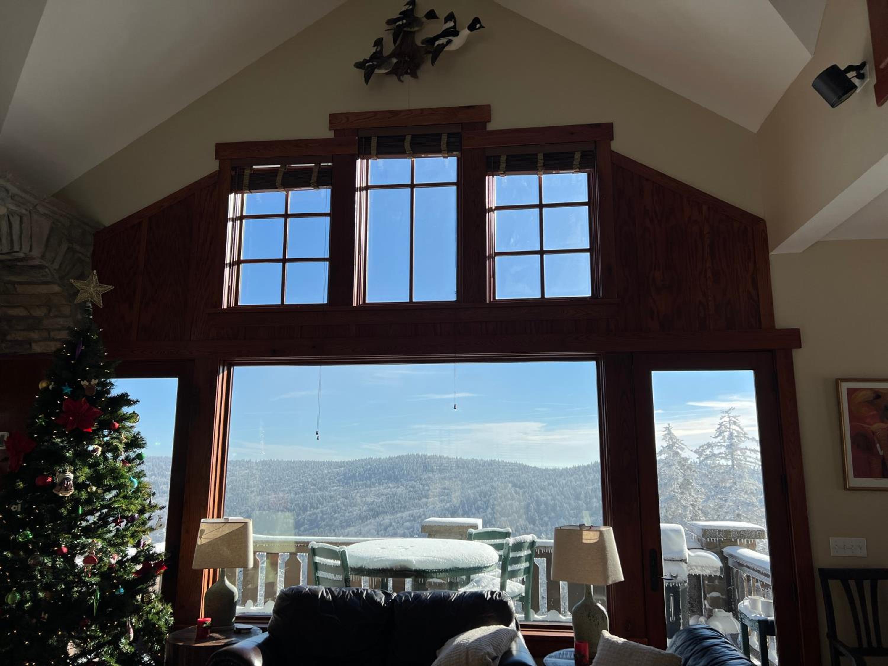 Slope side 8 BR at Sanctuary Majestic Mountain Top Estate 4800 square feet of quality sleeps 16
