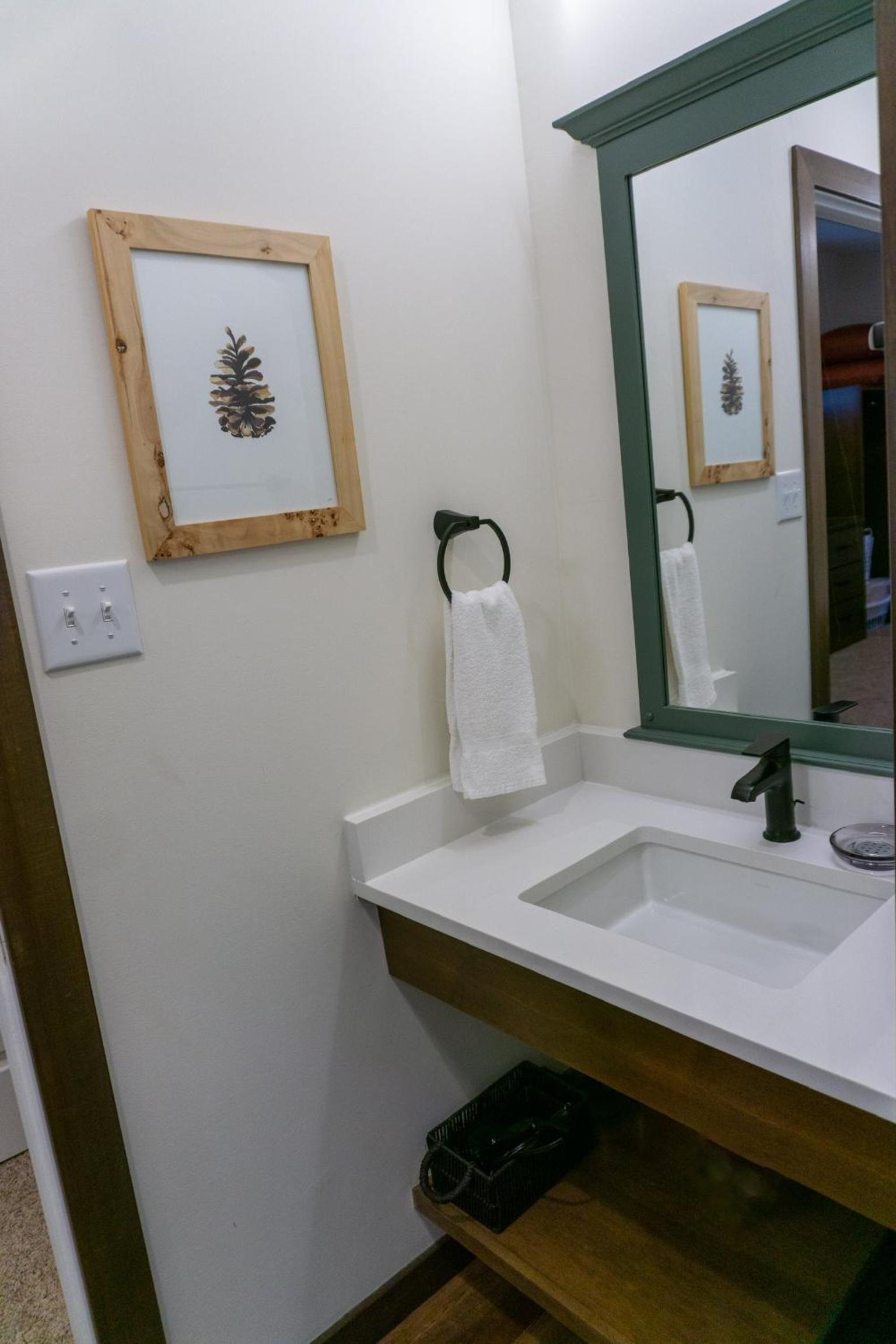 3 Br: Sanctuary 185 at Snowshoe