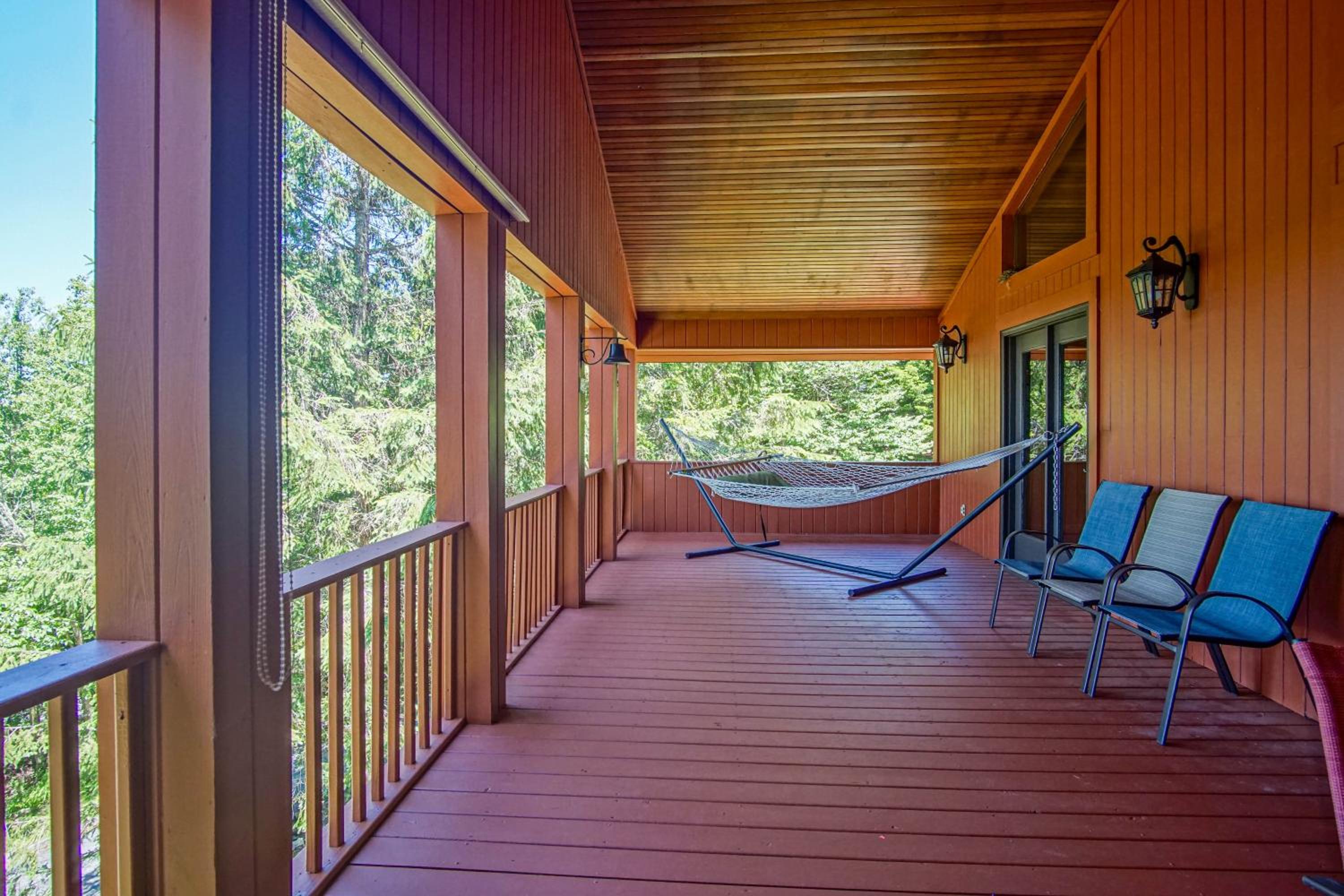 4 Br: North Westridge 112-1091