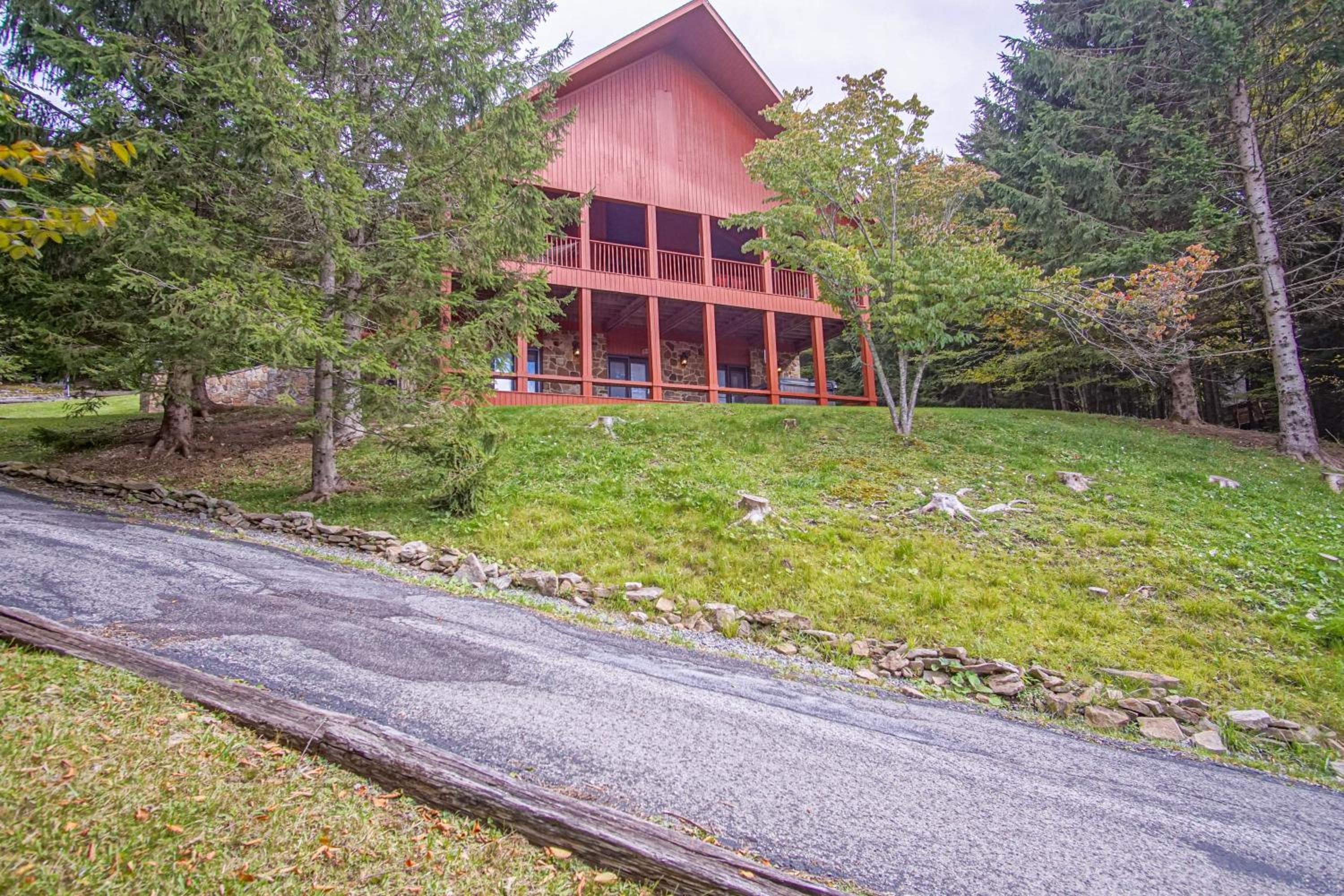 4 Br: North Westridge 112-1091