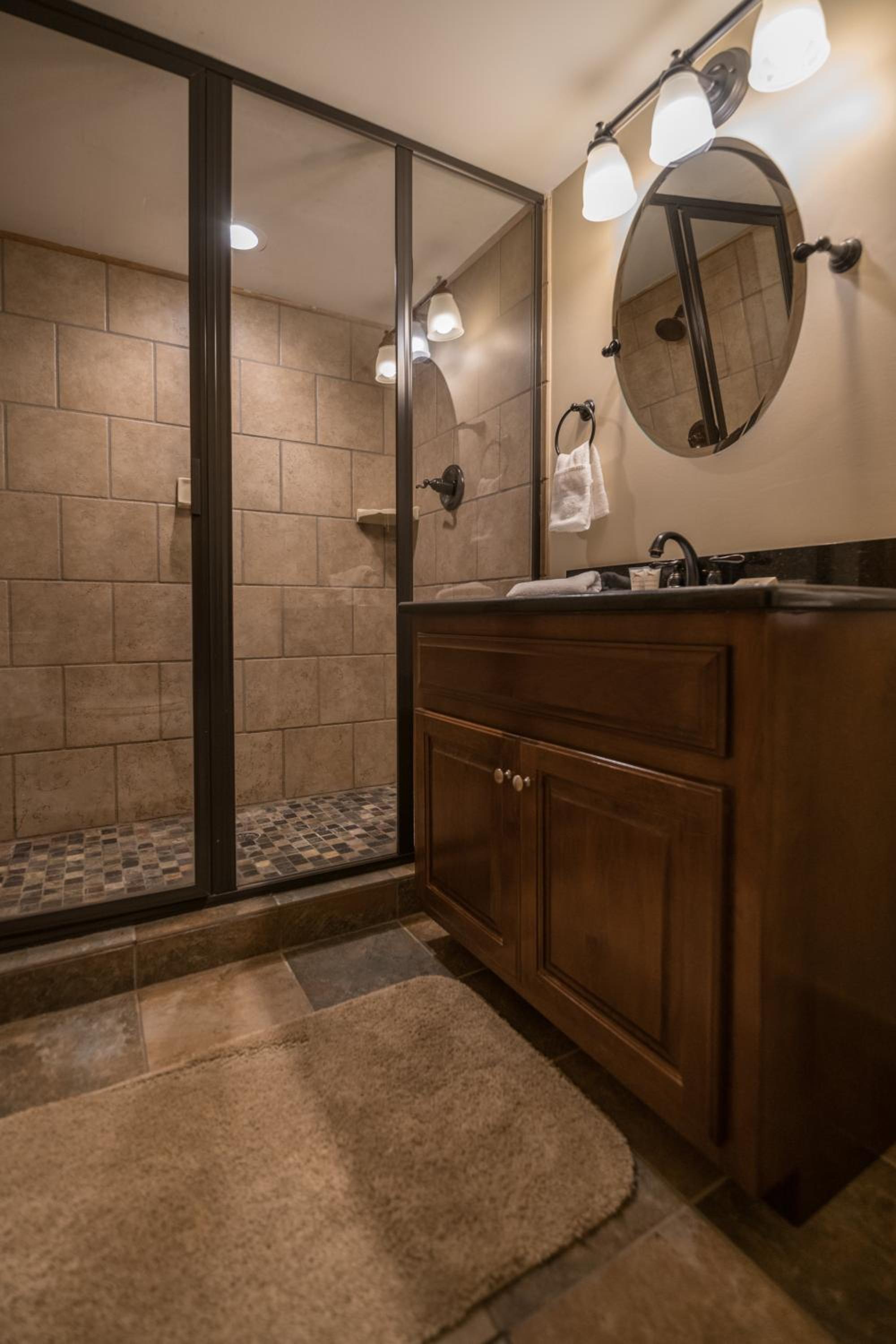 Top Property In Snowshoe 8 Br Nwr Rd 11 Luxury Home
