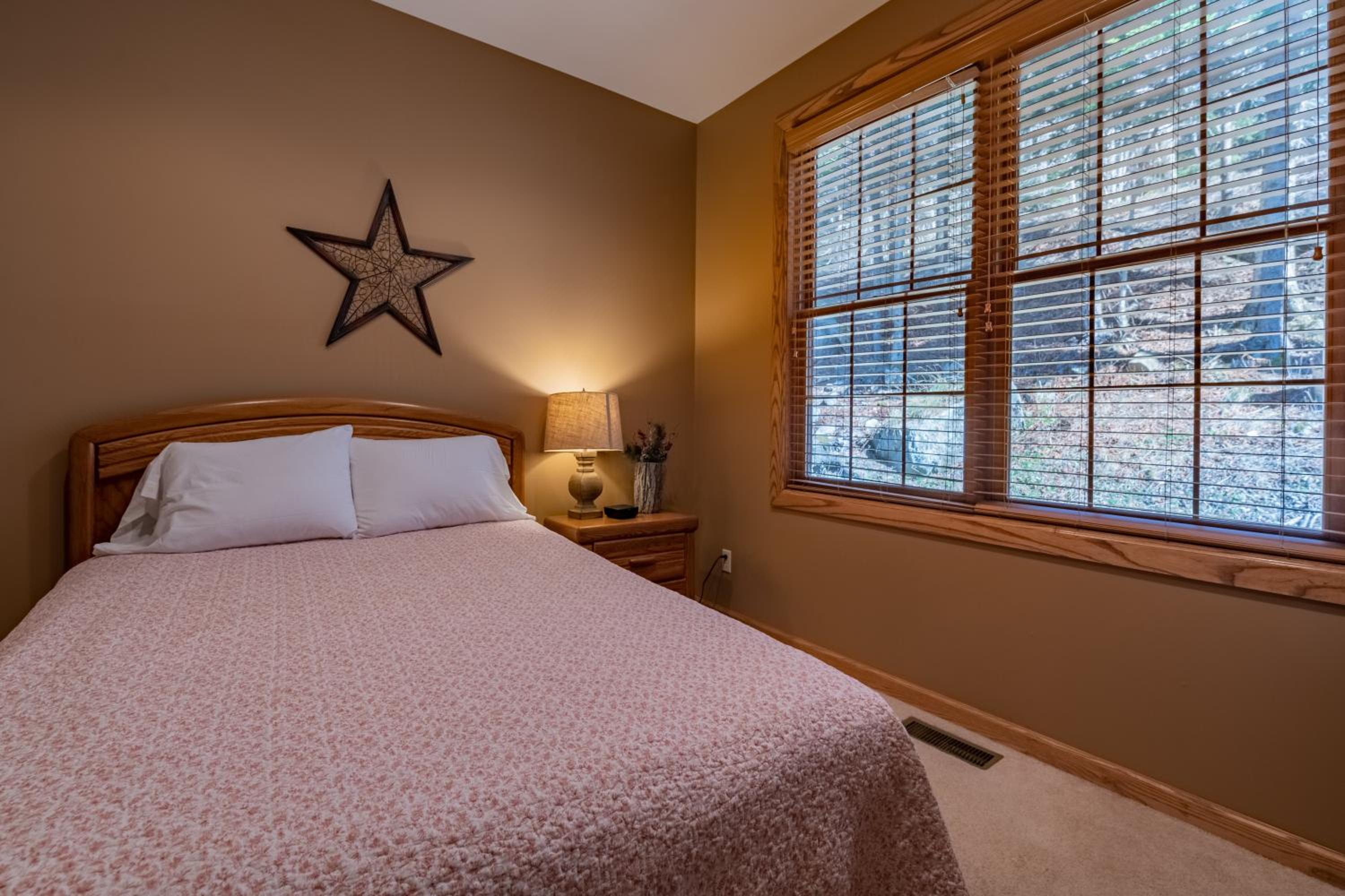 Top Property In Snowshoe 8 Br Nwr Rd 11 Luxury Home