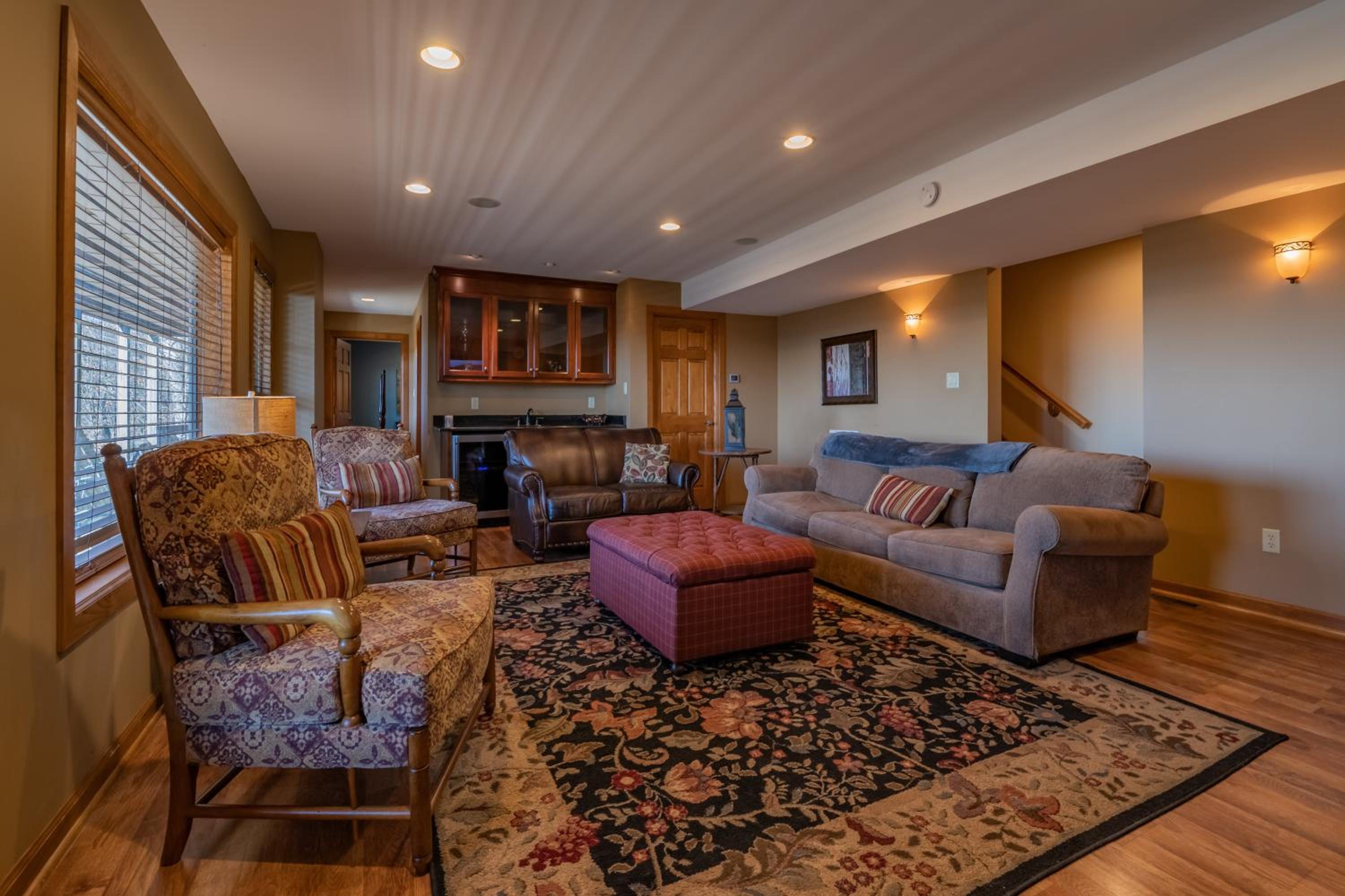 Top Property In Snowshoe 8 Br Nwr Rd 11 Luxury Home