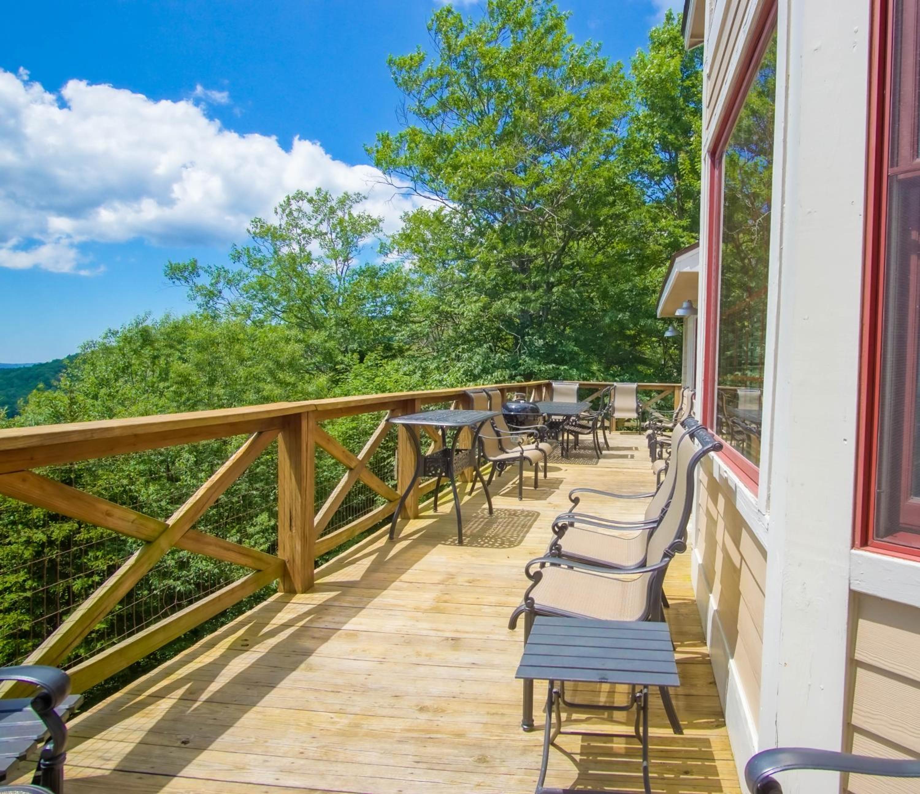 Top Property In Snowshoe 8 Br Nwr Rd 11 Luxury Home