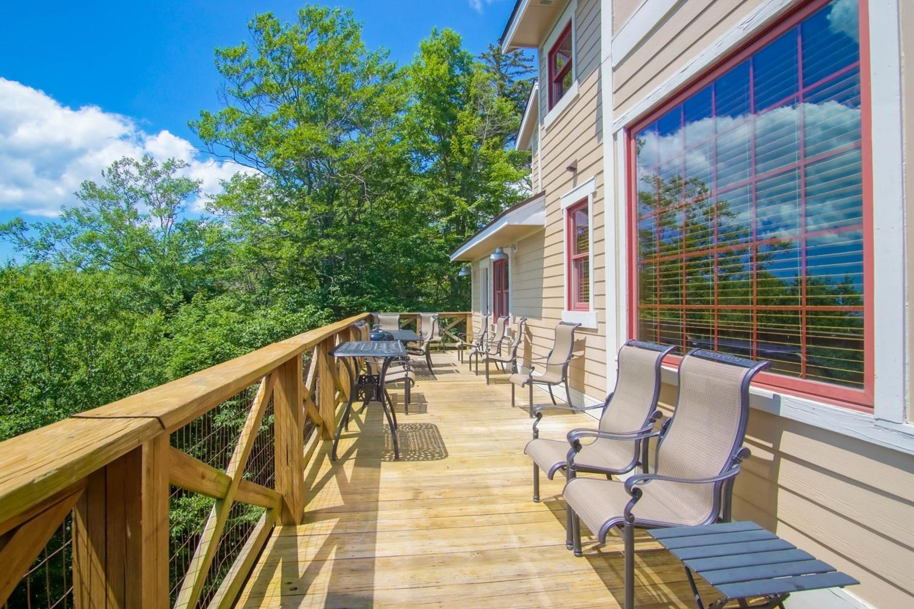 Top Property In Snowshoe 8 Br Nwr Rd 11 Luxury Home