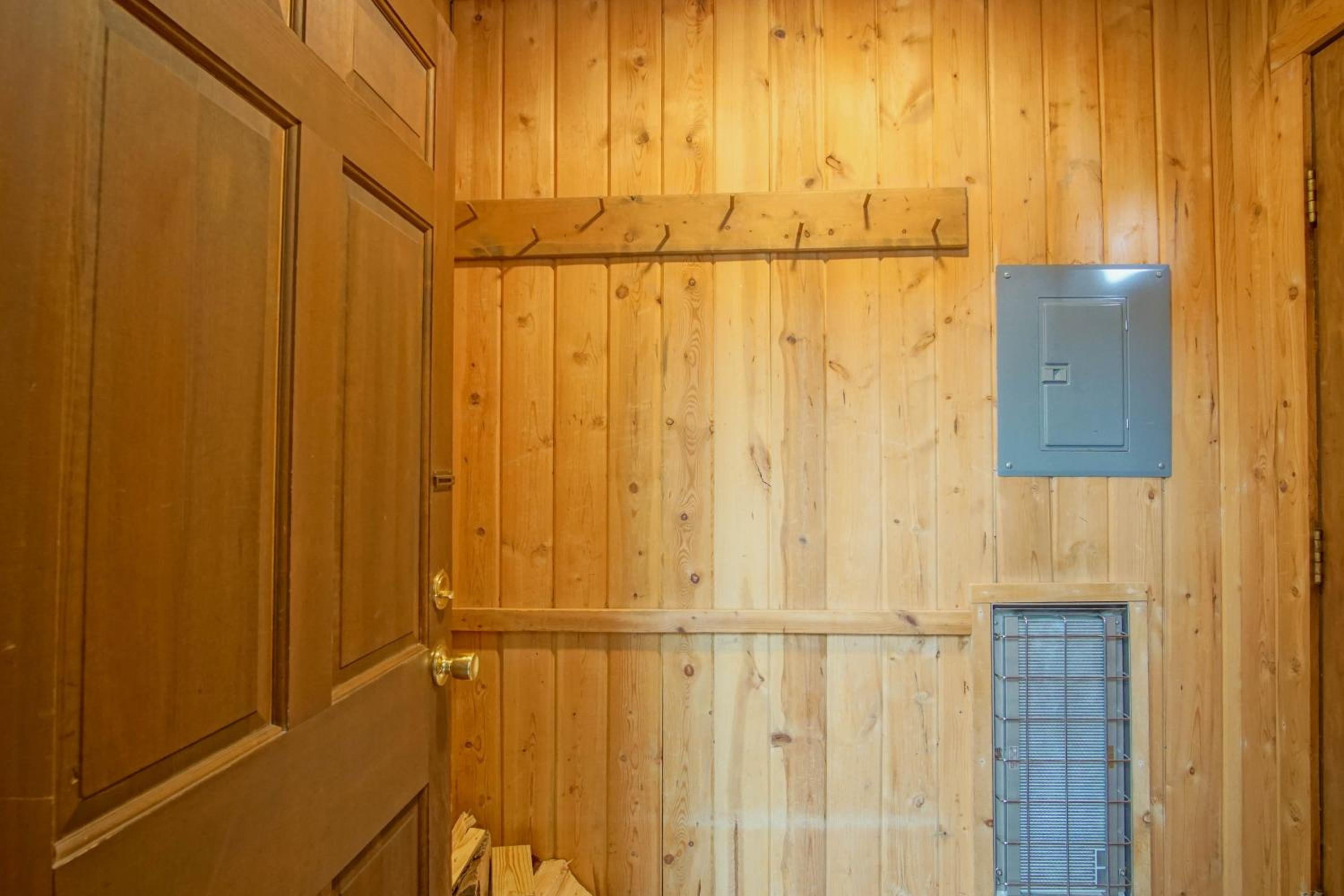 Whistlepunk 40 Bavaria`s Finest-1 bedroom with loft, Slope Side