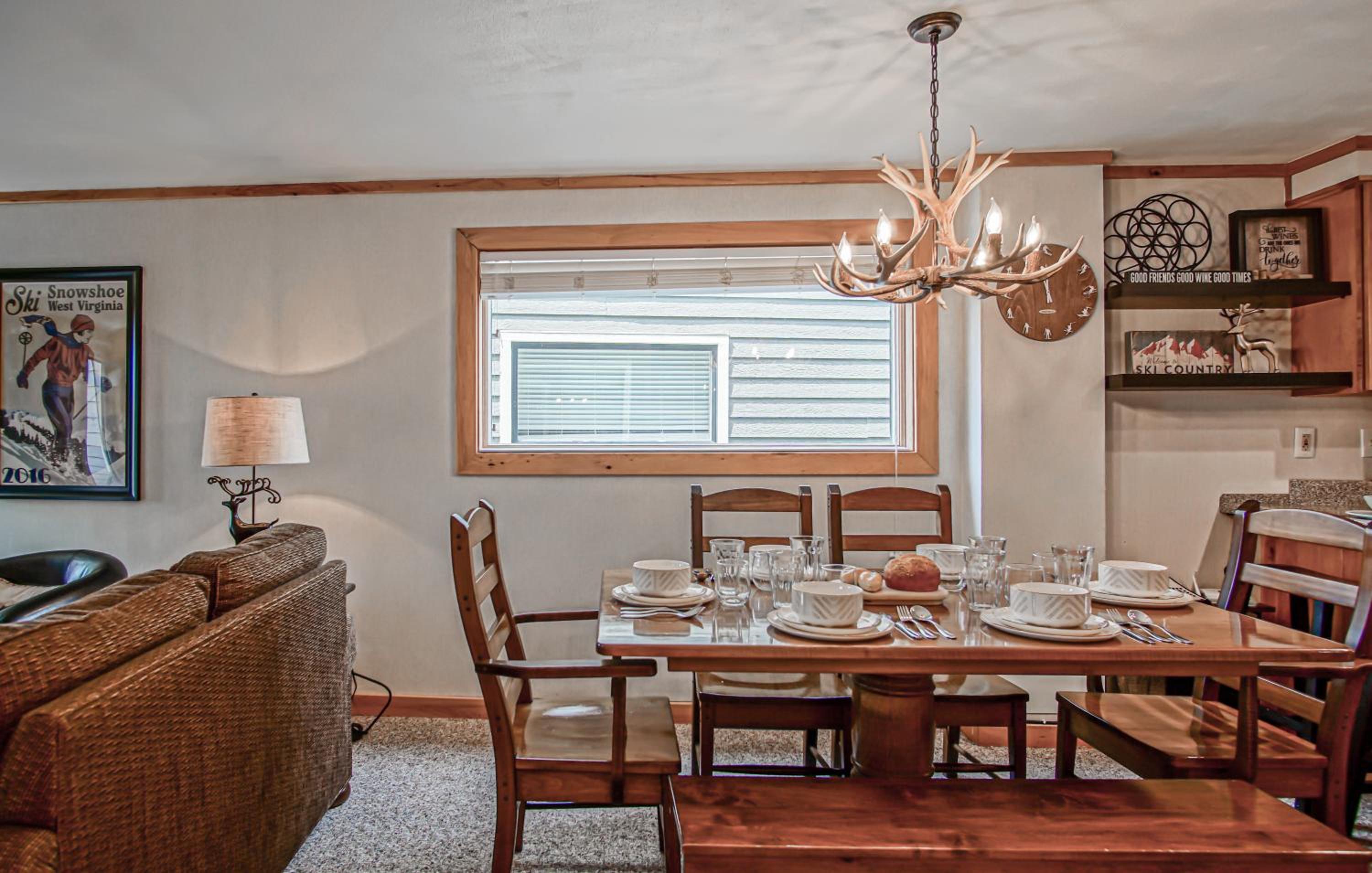 Powderidge 40: Slope Side, Sleeps 9 Full Kitchen