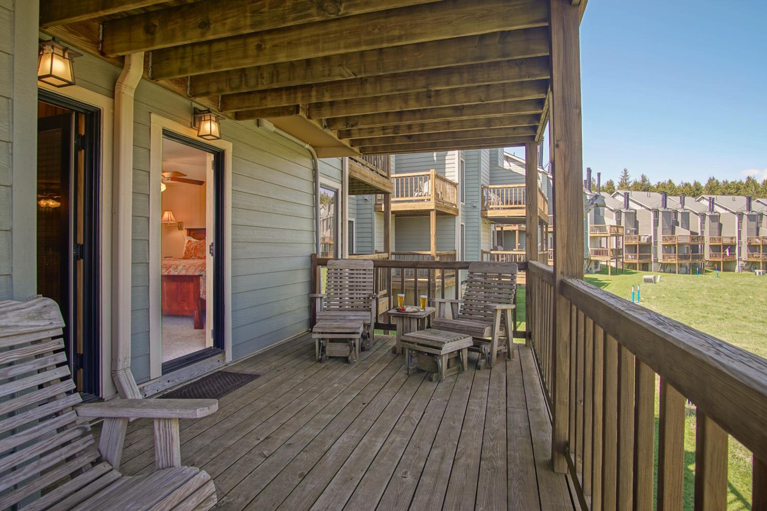 Powderidge 2 -Slope Side, Spacious Deck