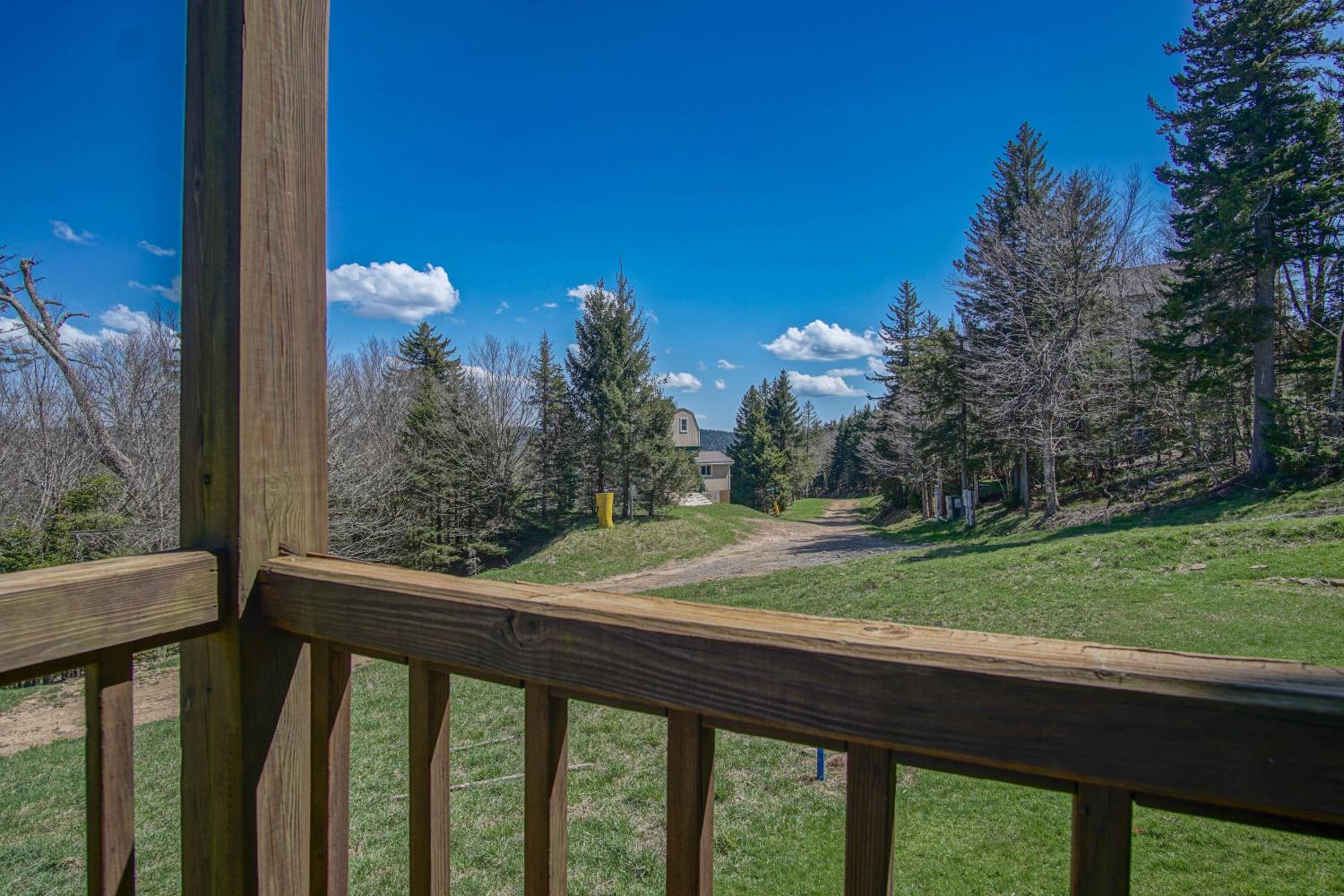 Powderidge 2 -Slope Side, Spacious Deck