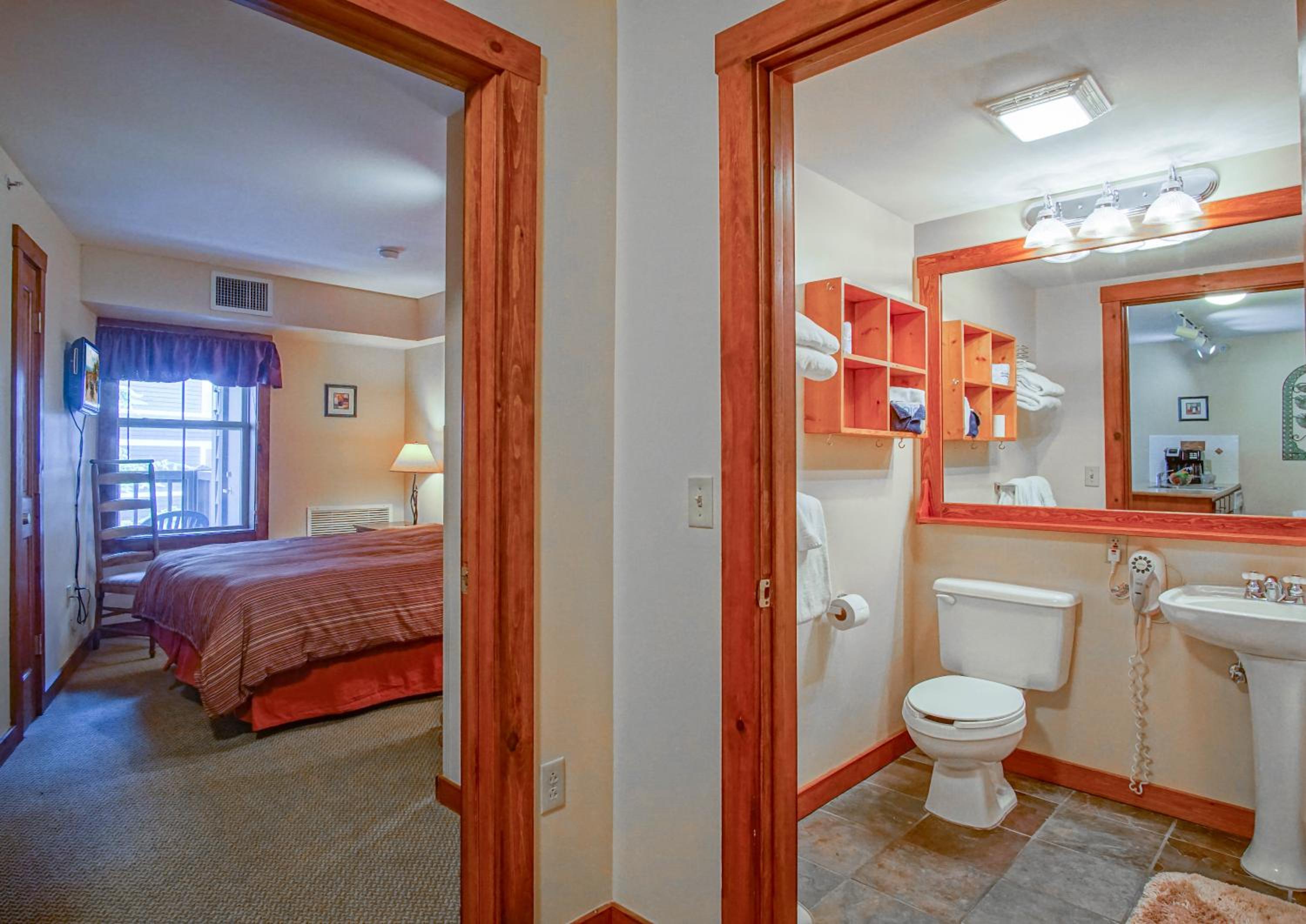Rimfire 460 - Good & Plenty - Slope Side, Steps from Village 1 BR Condo