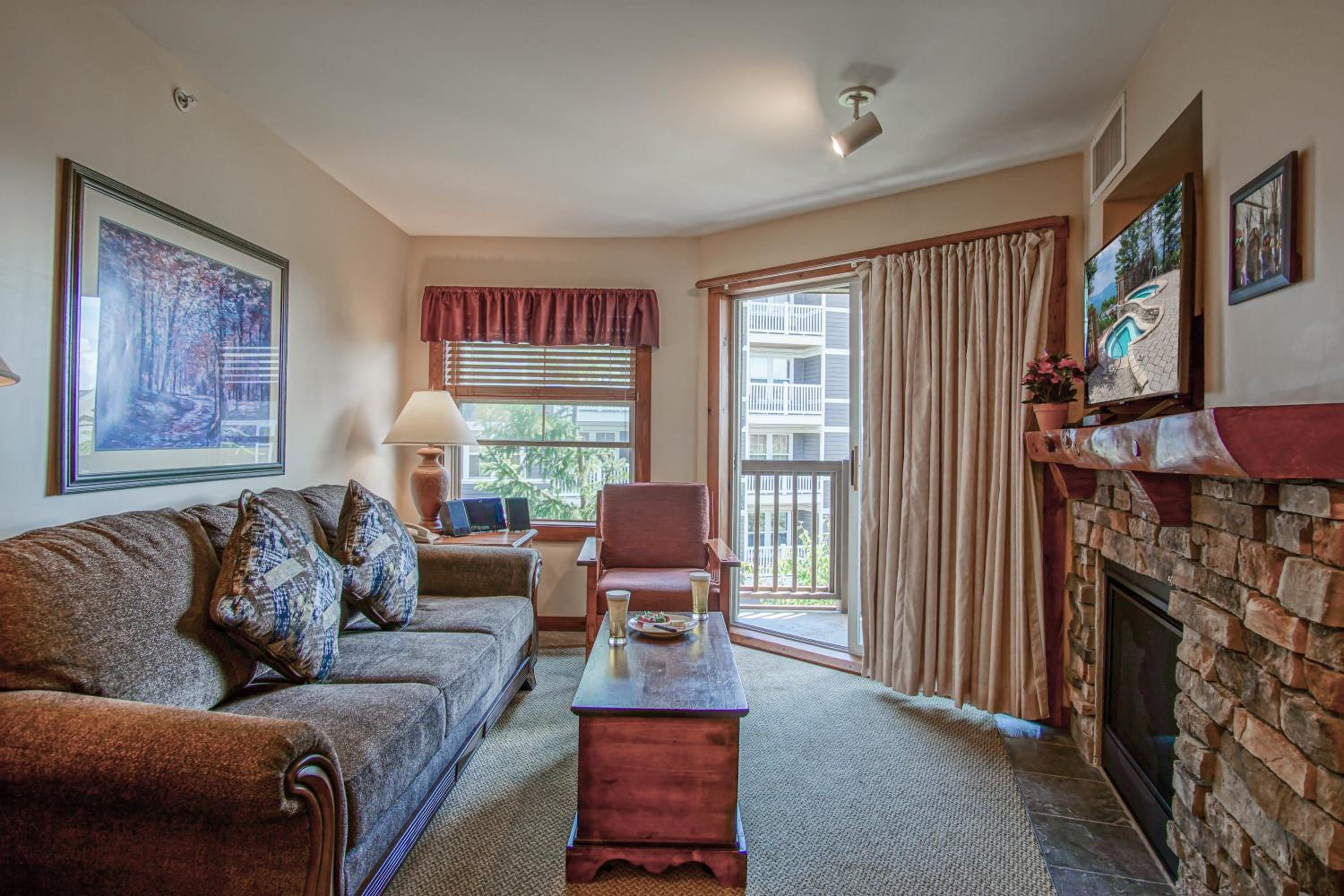 Rimfire 460 - Good & Plenty - Slope Side, Steps from Village 1 BR Condo