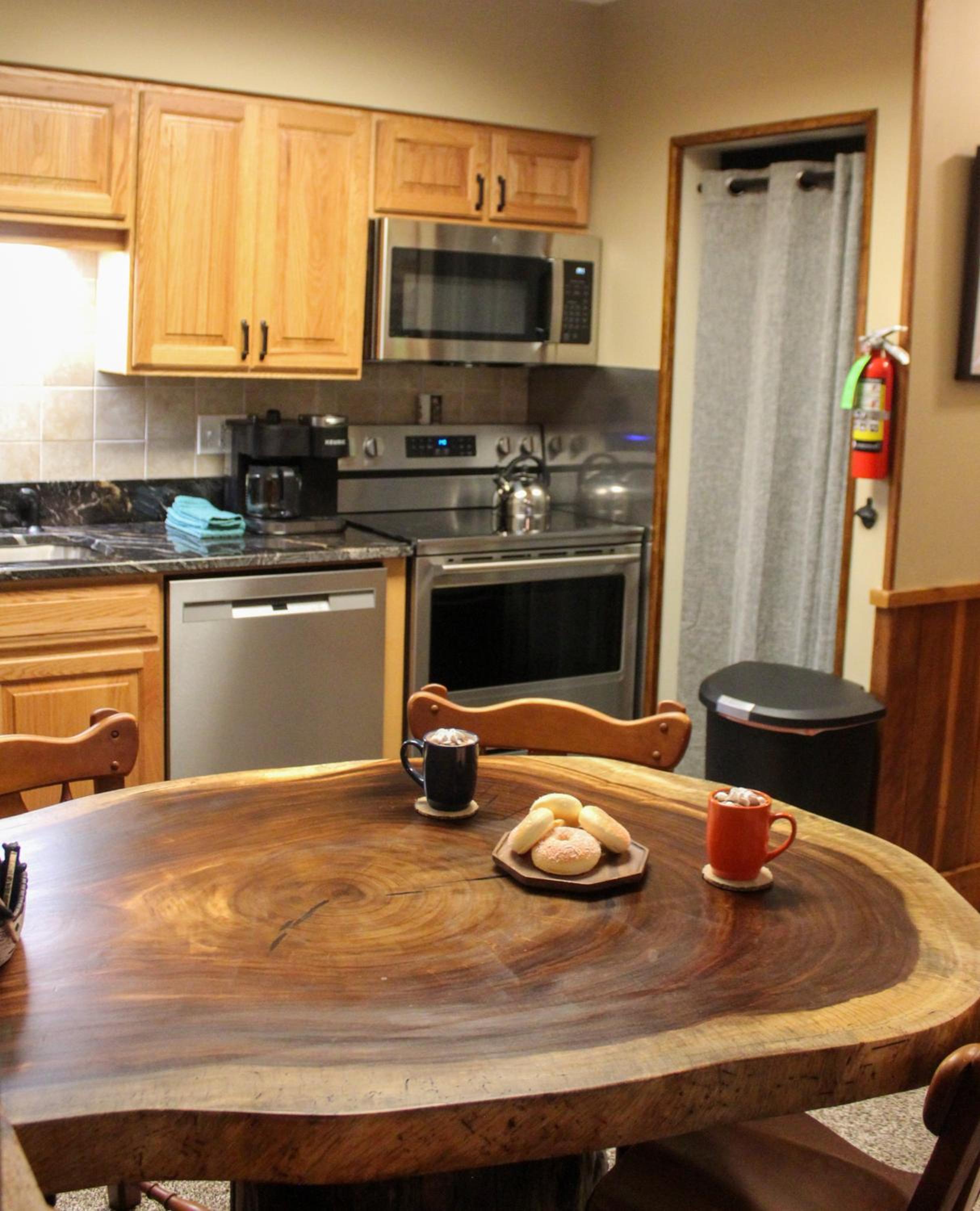 Whistlepunk 45- Modern comfort with Mountain Charm-1 bedroom