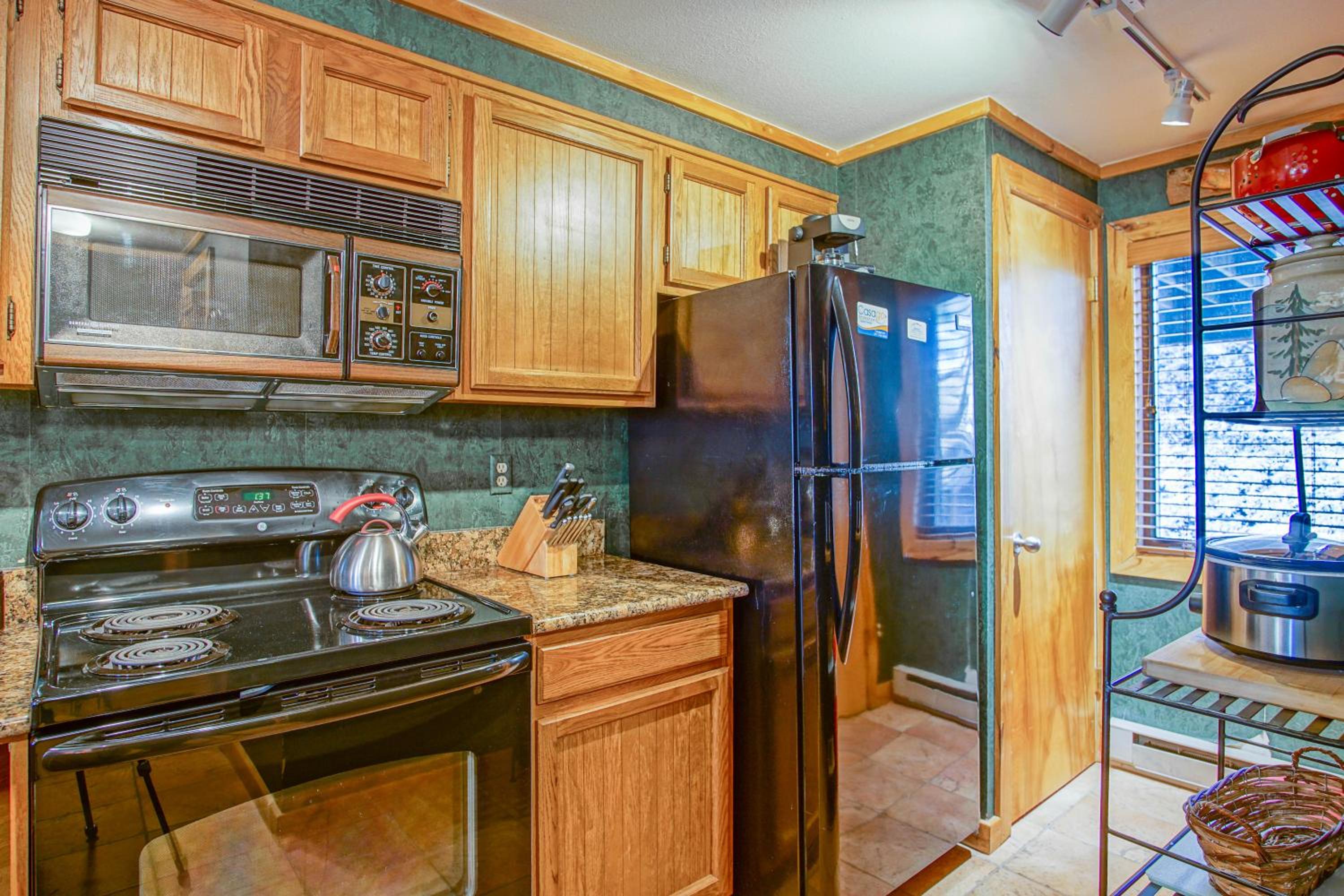 Powderidge 24 Spectacular Slope Side 2 Br Condo
