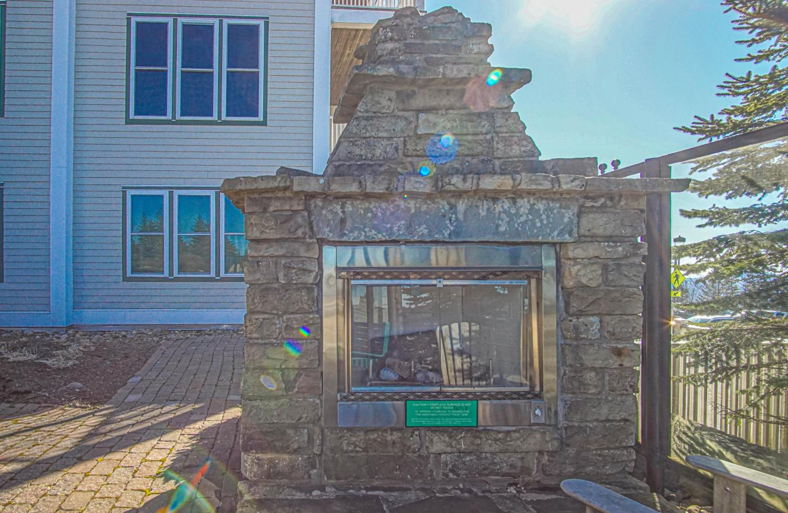 2 Br Seneca Condo 200 Beautiful Vista Views