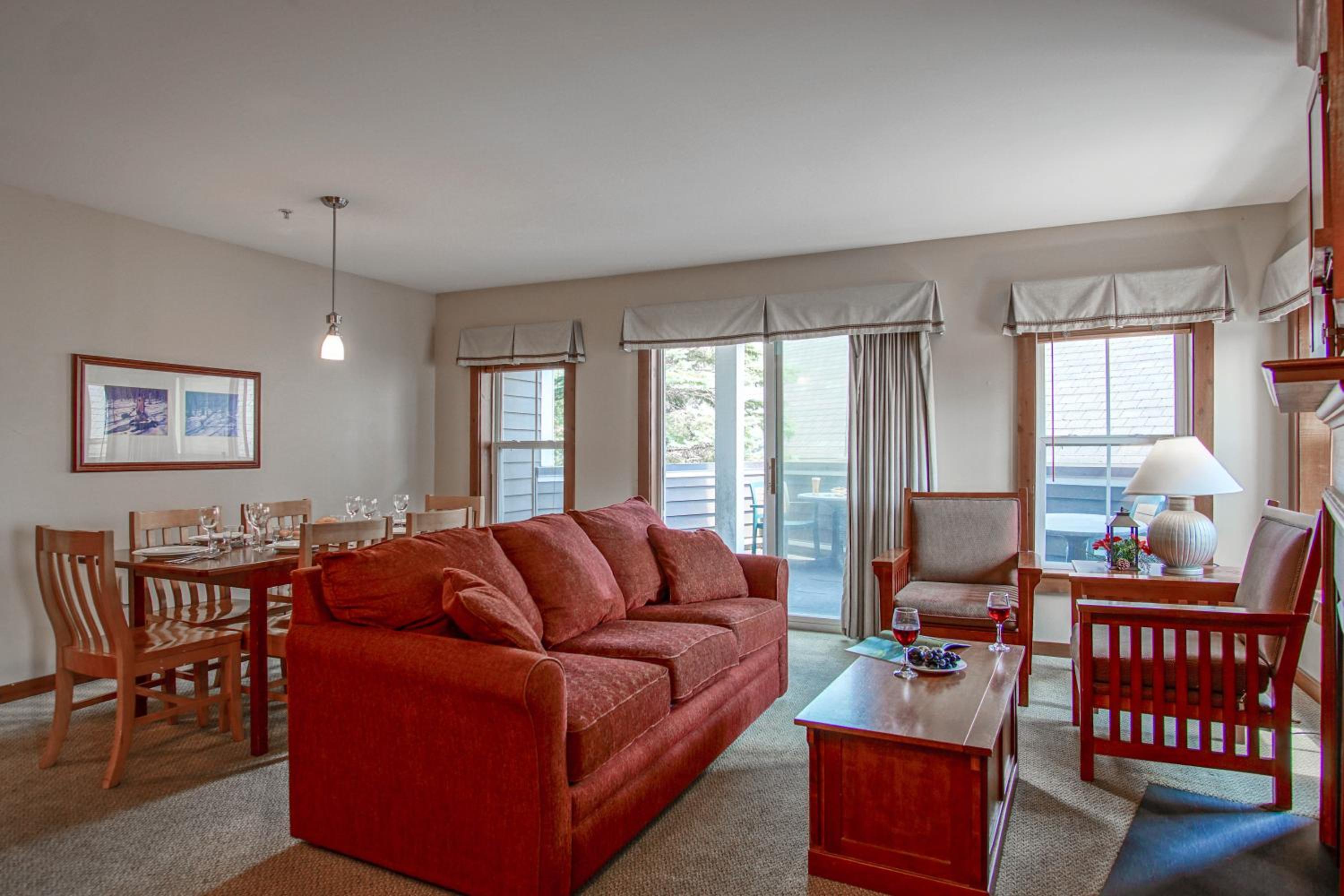 Allegheny Springs 201 : 2 Bedroom, 2 Full Bath: Slope Side; Gas Fireplace