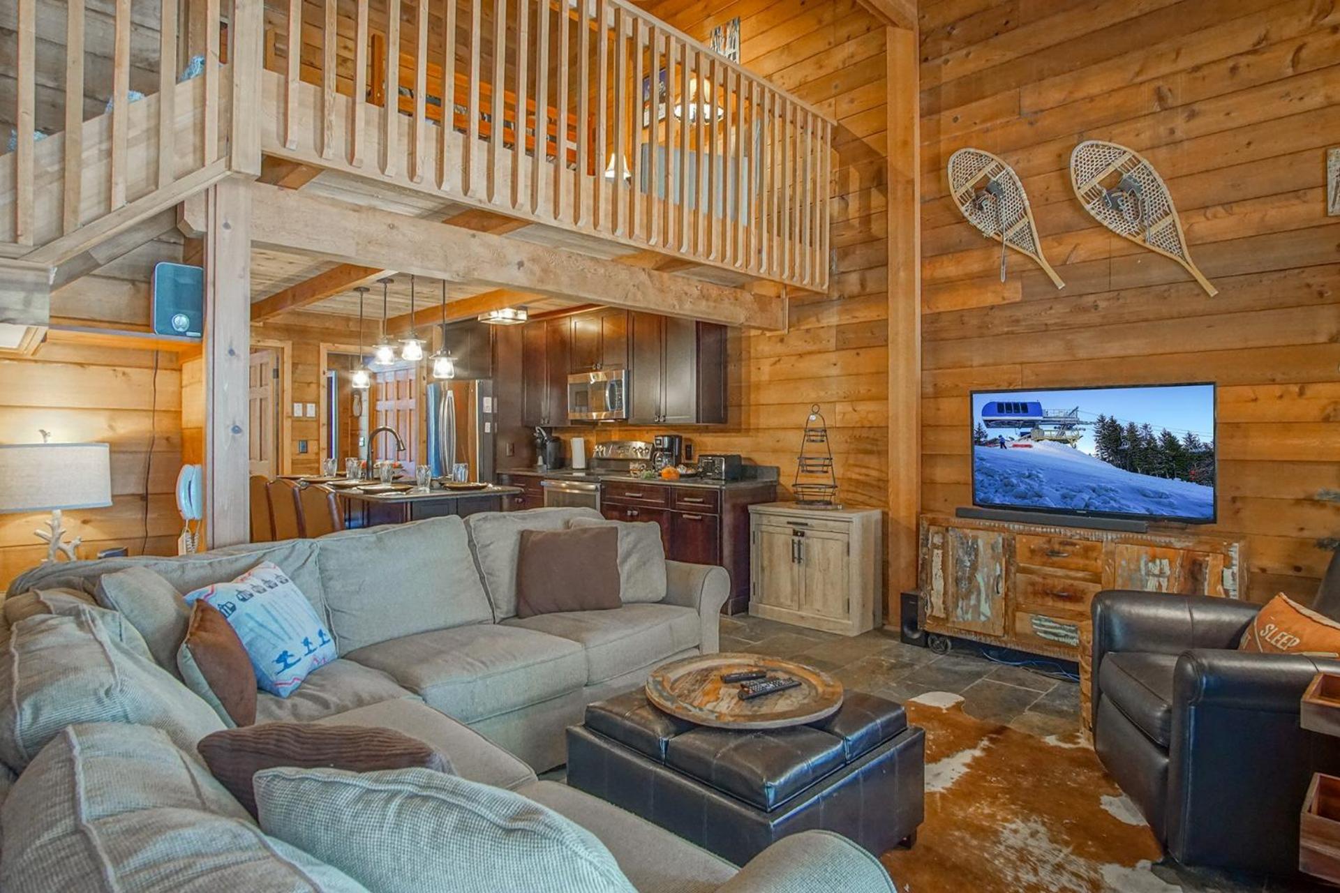 2 Br Plus Loft: Powder Monkey 2