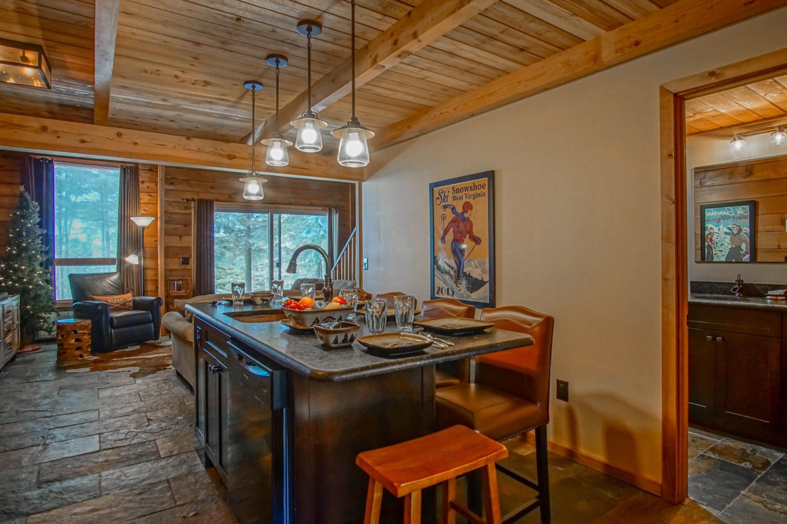 2 Br Plus Loft: Powder Monkey 2