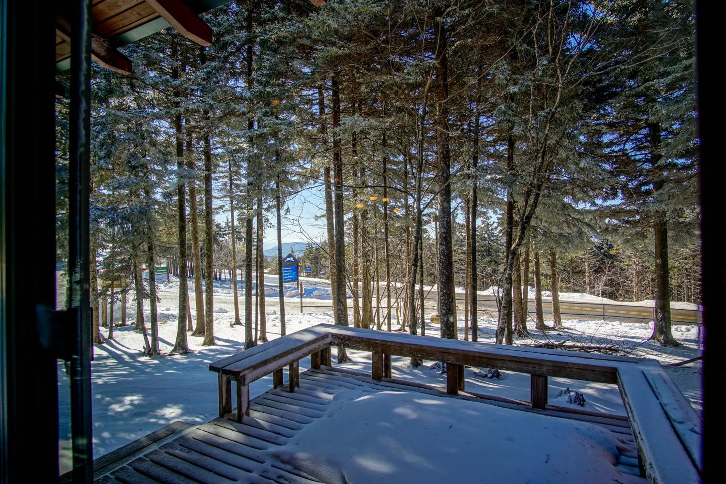 2 Br Plus Loft: Powder Monkey 2
