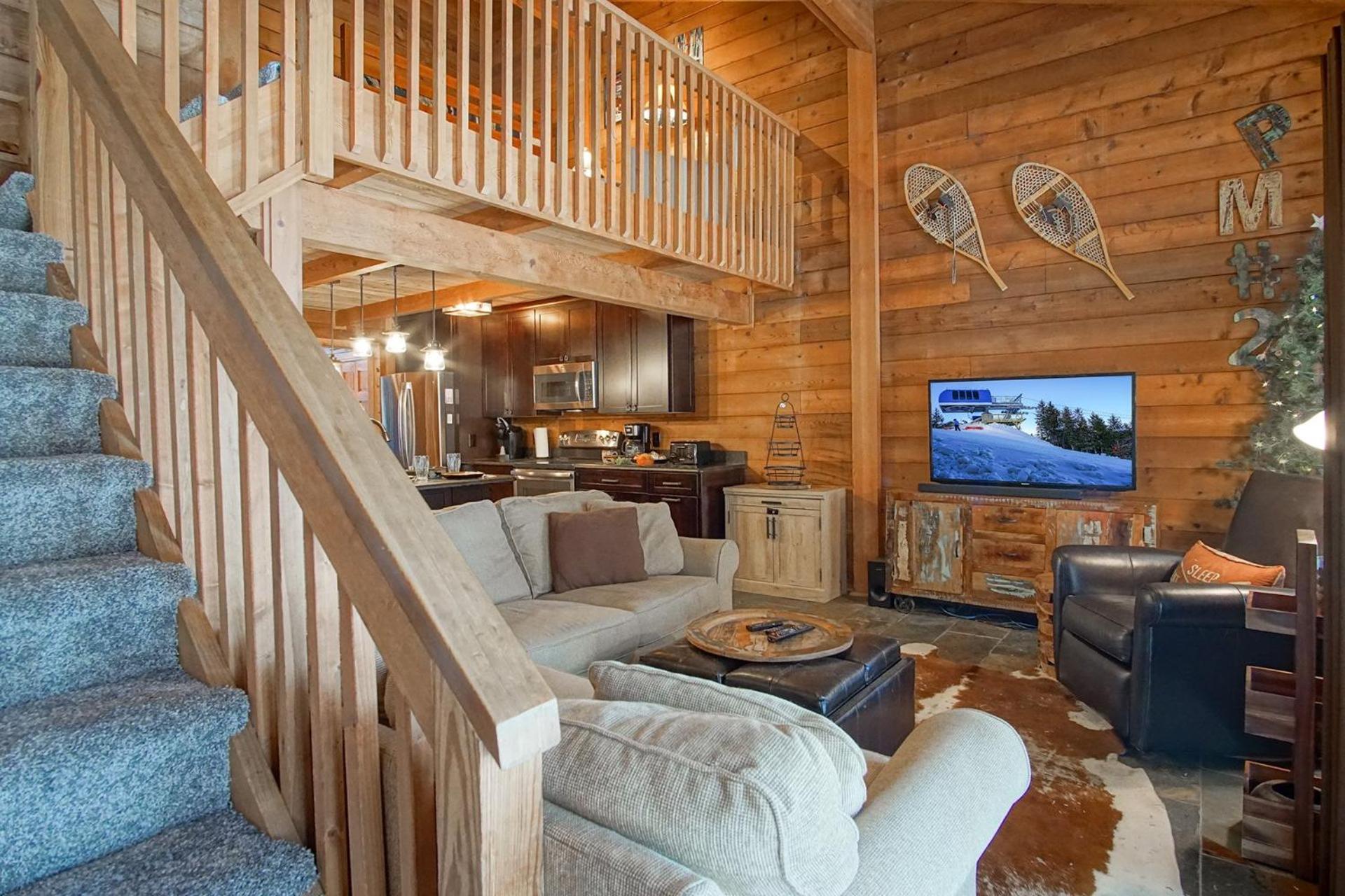 2 Br Plus Loft: Powder Monkey 2